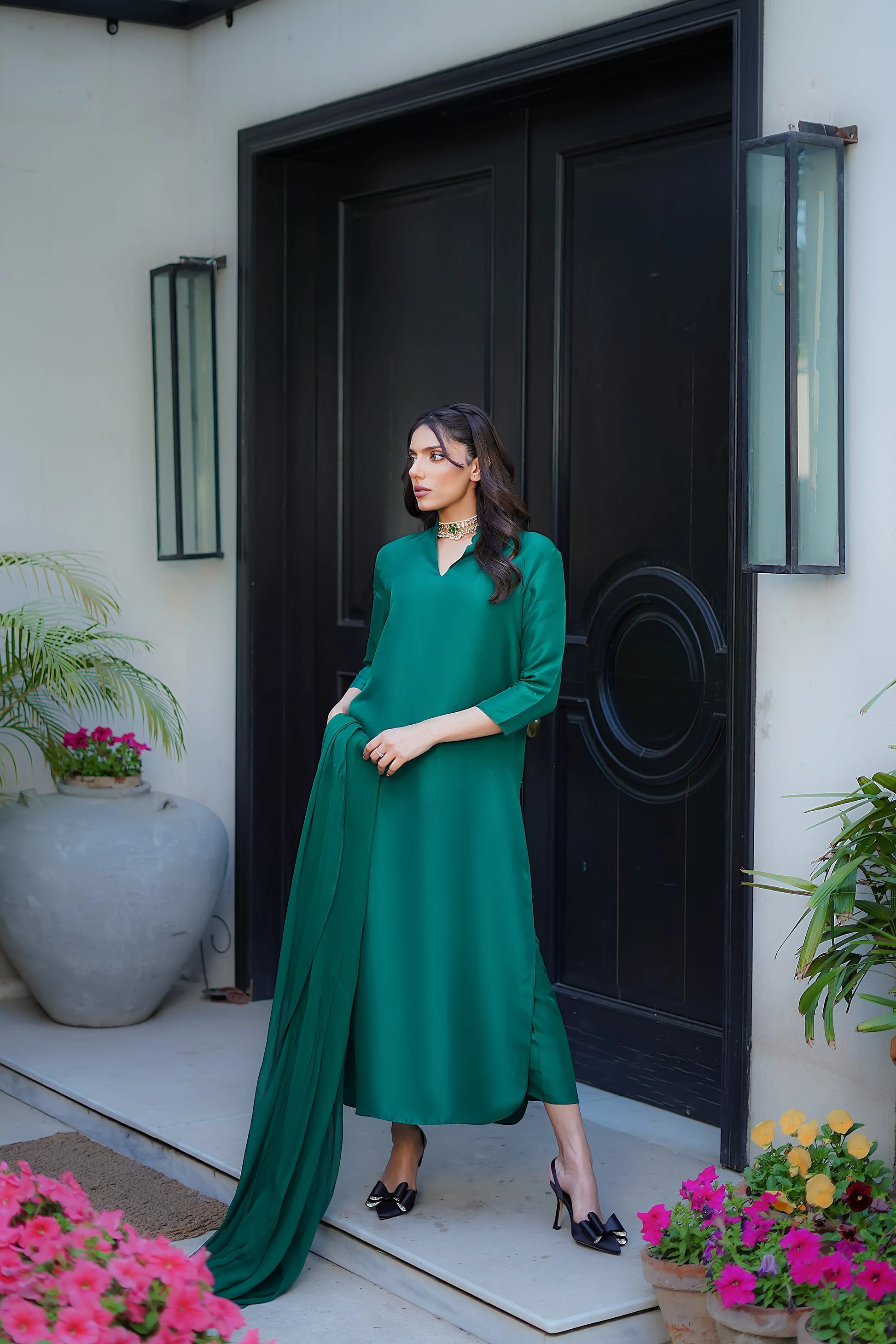 Erum Khan | Nue 25 | Ocean Jewel - Rang-e-Khaas