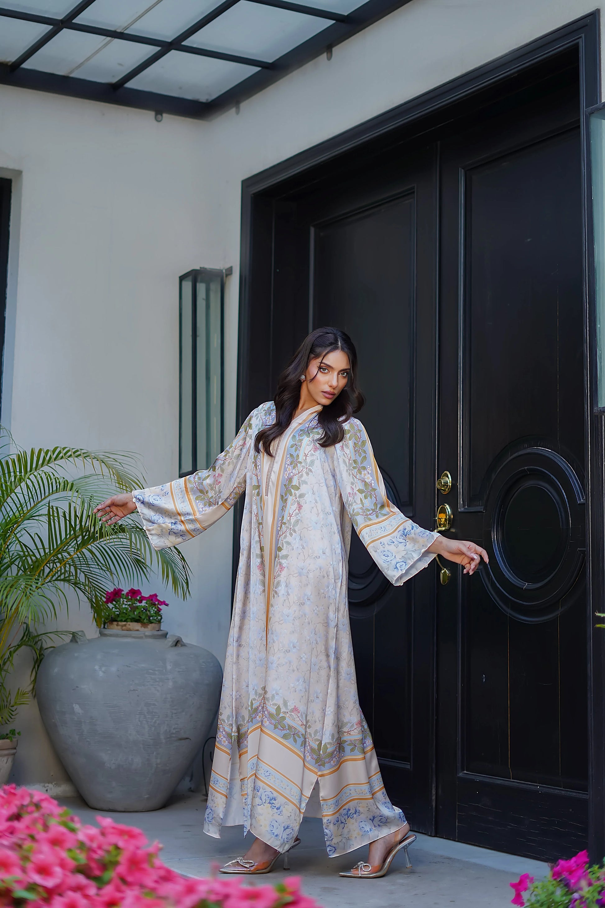 Erum Khan | Nue 25 | Sand Dune - Rang-e-Khaas