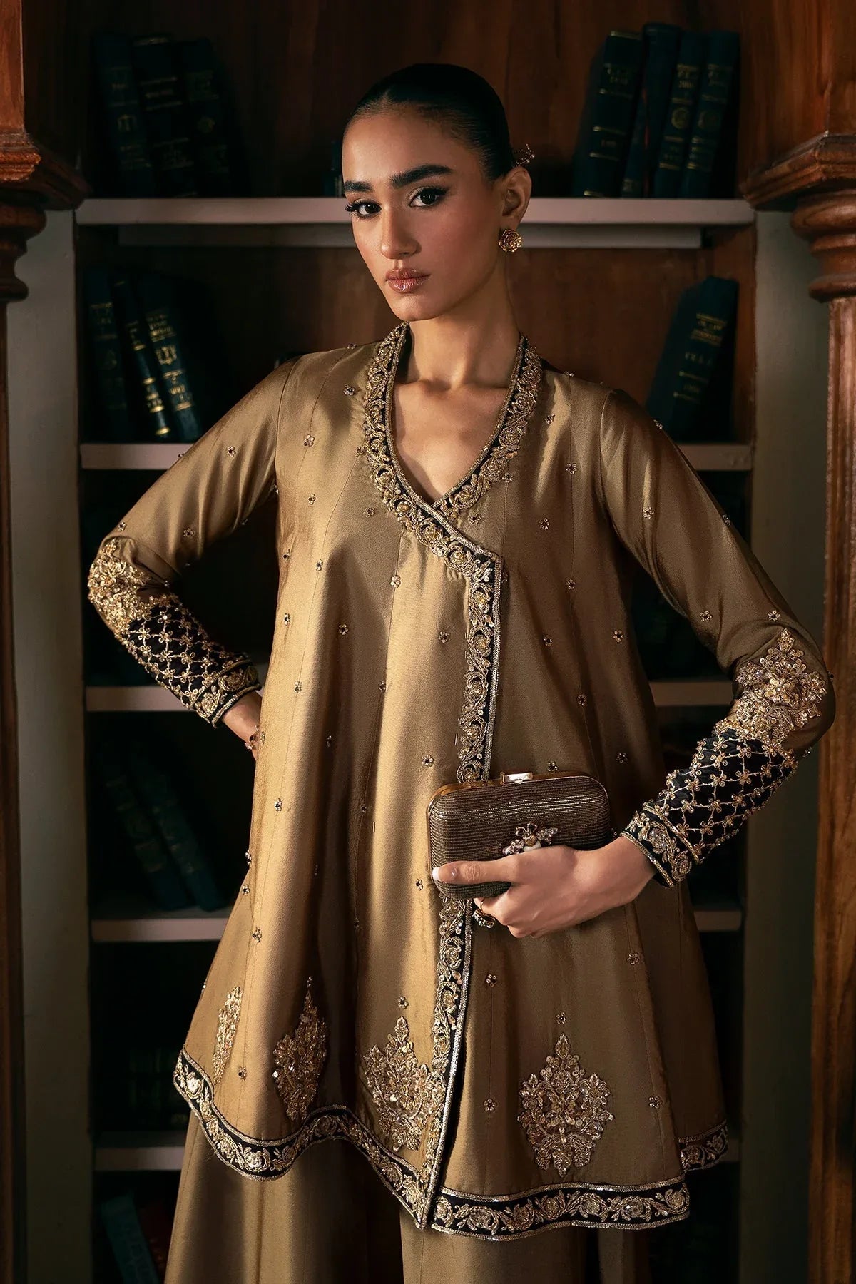 Mina Kashif | Emilie Formals | Noelle - Rang-e-Khaas