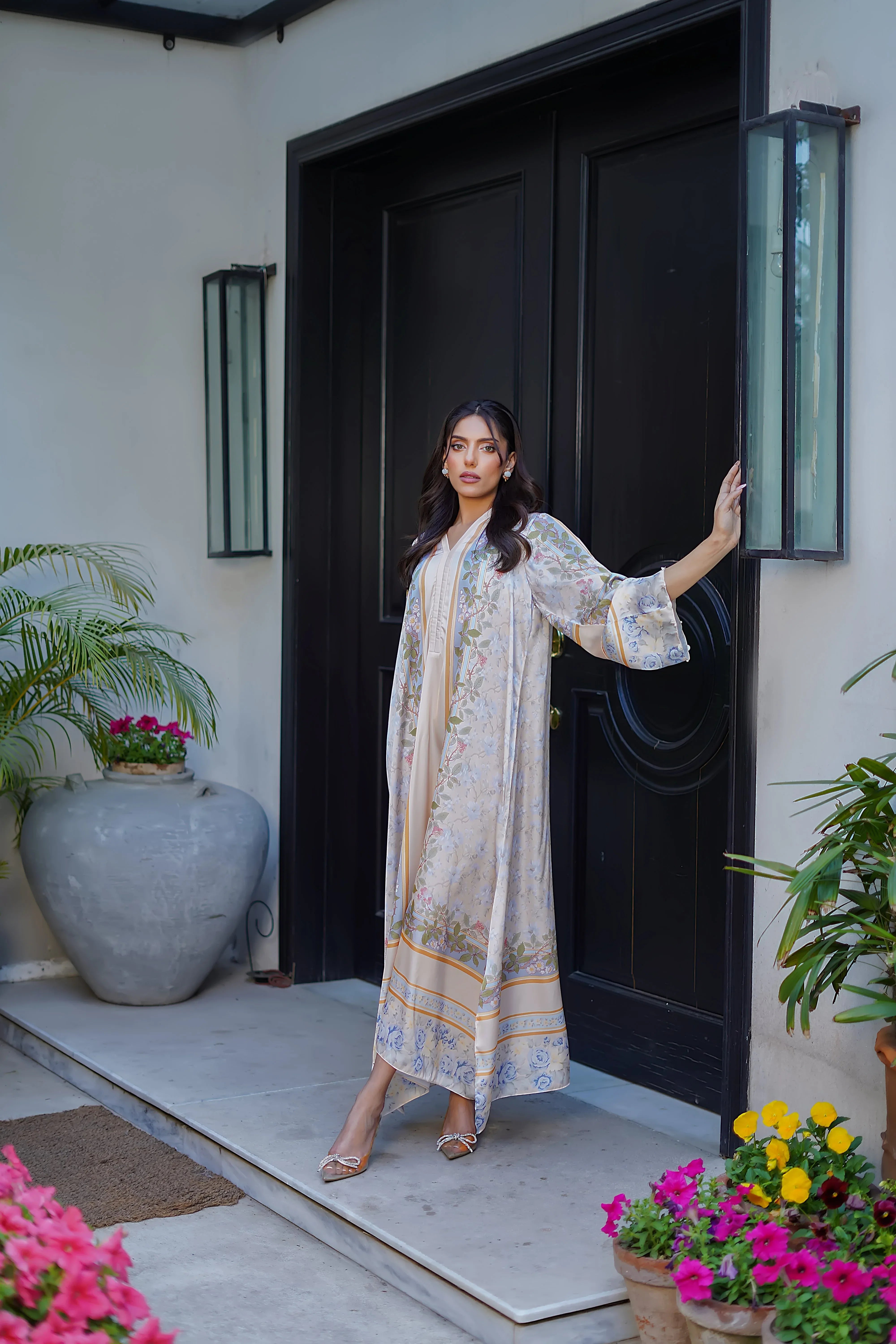 Erum Khan | Nue 25 | Sand Dune - Rang-e-Khaas