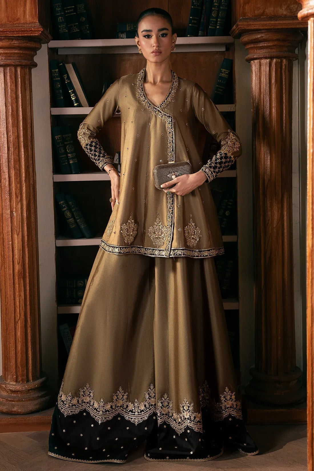 Mina Kashif | Emilie Formals | Noelle - Rang-e-Khaas