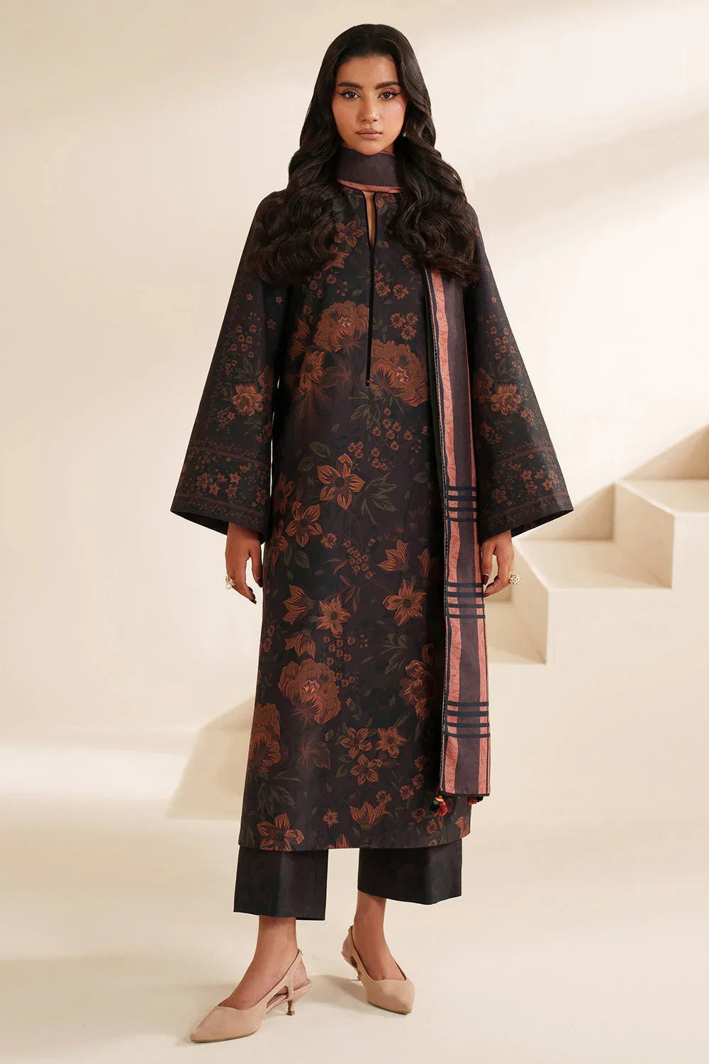Jazmin | Winter 25 | UW-0192 - Rang-e-Khaas
