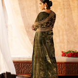 Erum Khan | Sakhiyan Formals | HENA