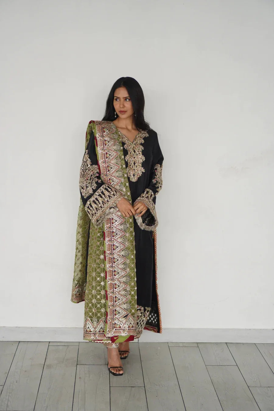 Maryum Hussain | Laani Luxury Pret | Sonam Bajwa - Rang-e-Khaas