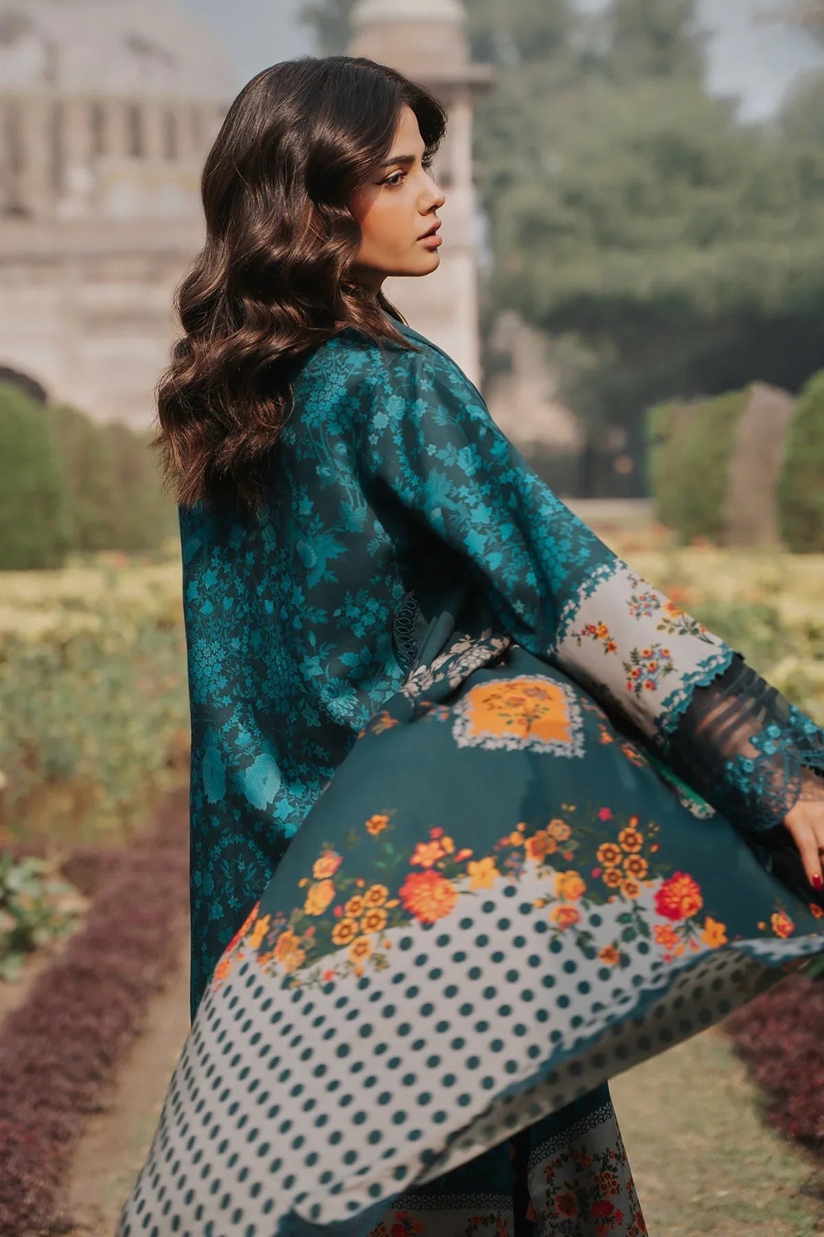 Charizma | Winter Collection | DSCW5-19 - Rang-e-Khaas