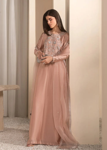 Mahum Asad | Breaking the Bar | Bare Blush - Rang-e-Khaas