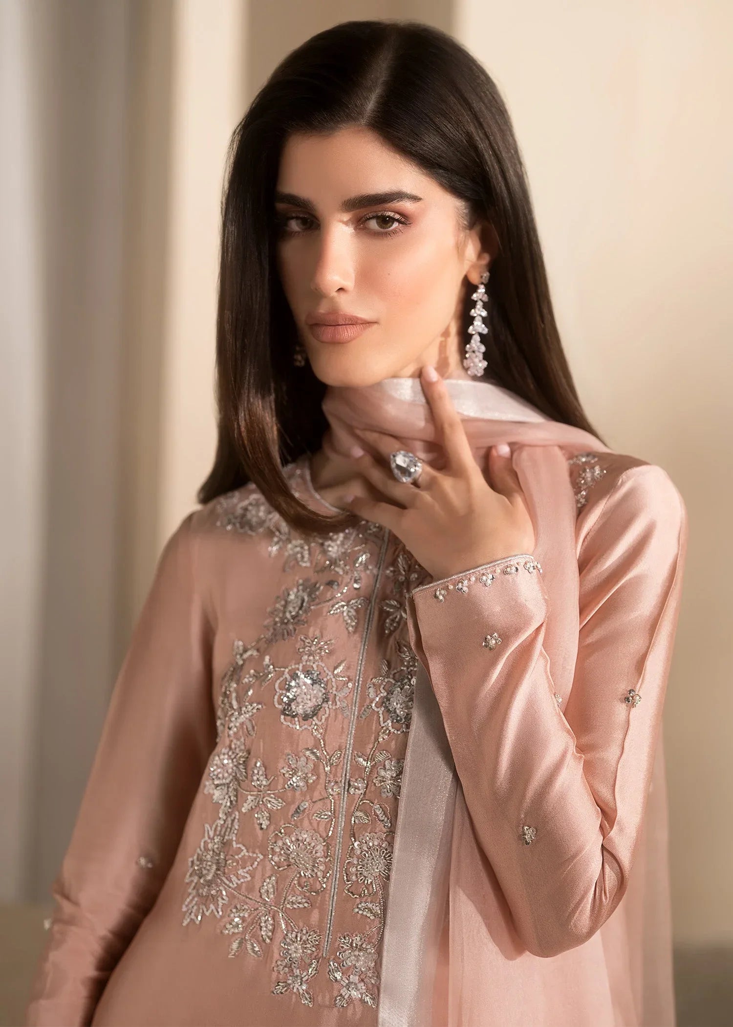 Mahum Asad | Breaking the Bar | Bare Blush - Rang-e-Khaas
