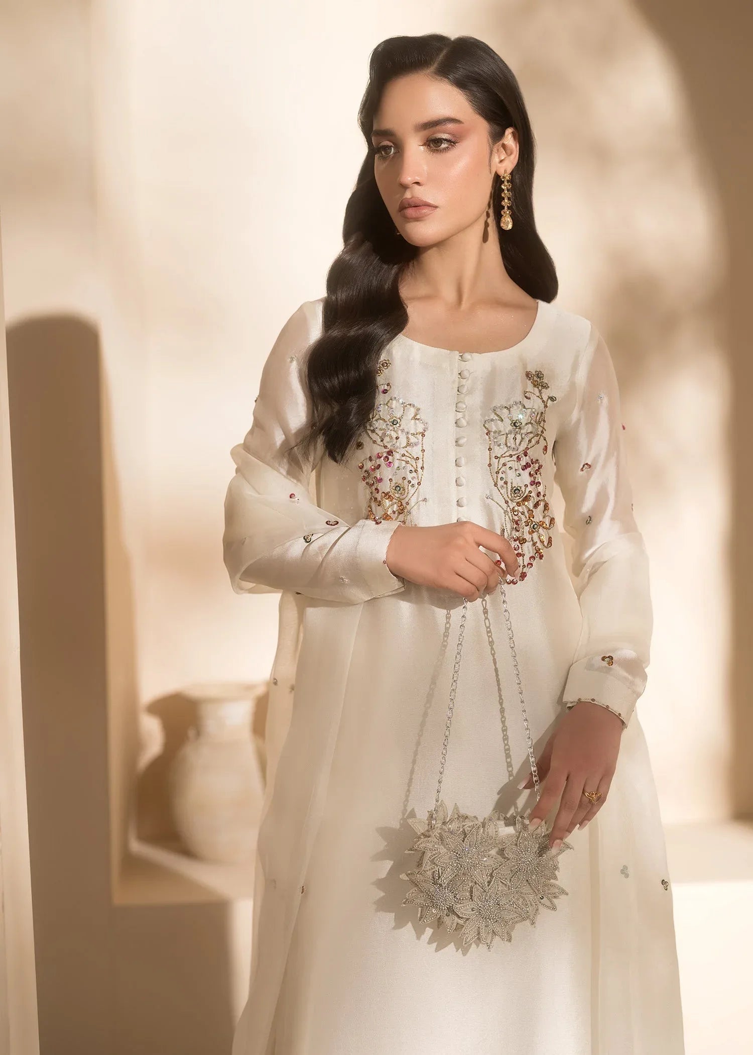 Mahum Asad | Breaking the Bar | Gloss - Rang-e-Khaas