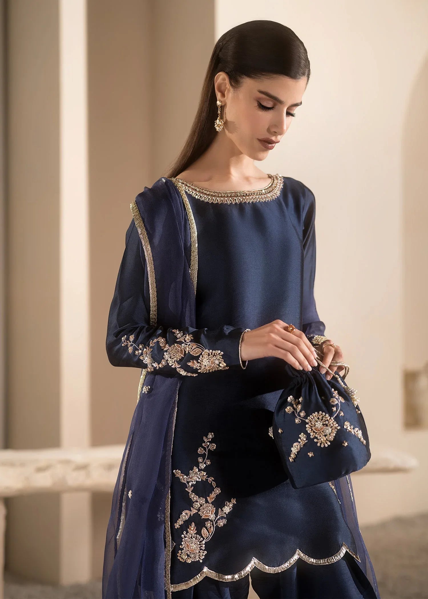 Mahum Asad | Breaking the Bar | Diva - Rang-e-Khaas