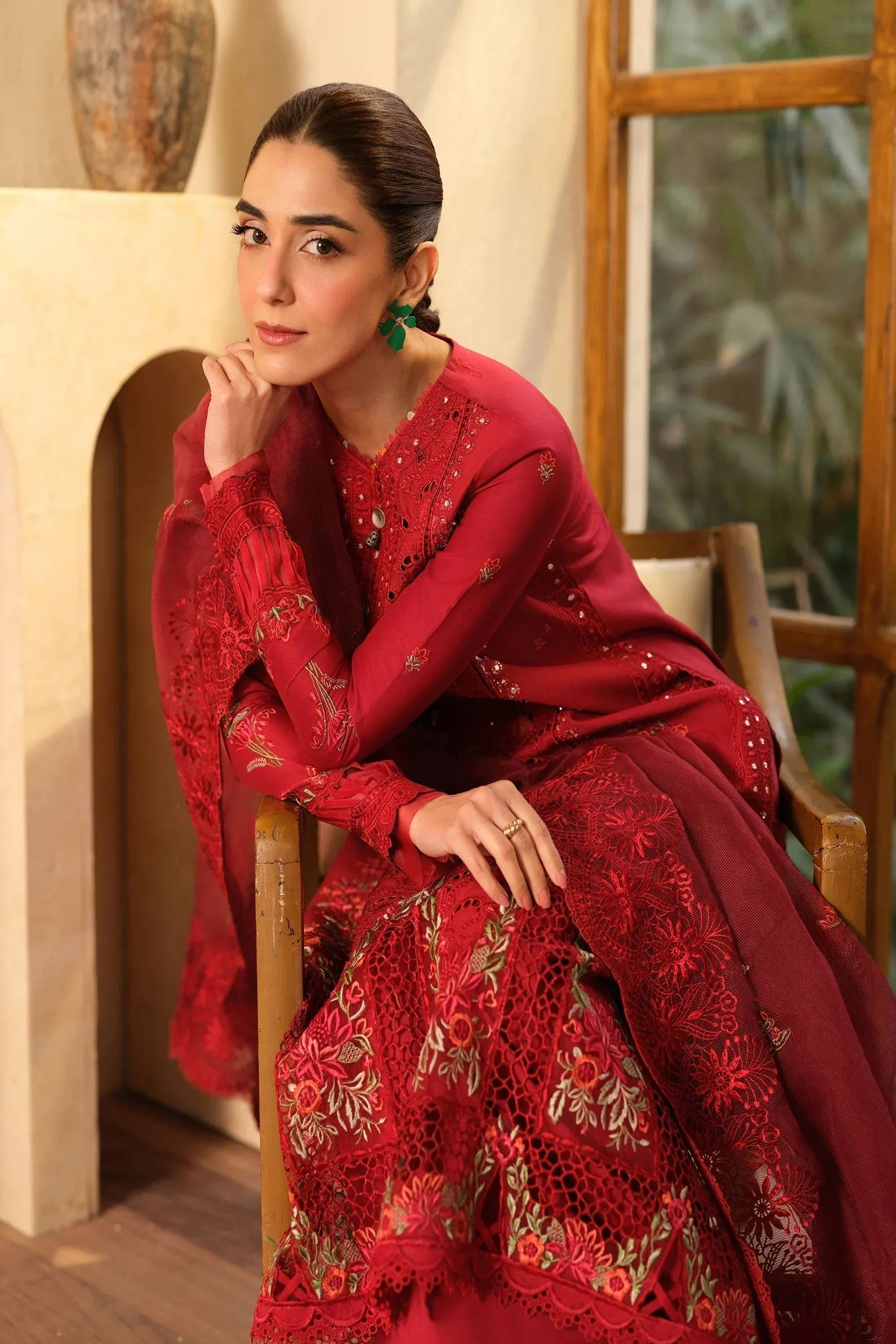Maryam Hussain | Luxury Lawn 25 | Berry - Rang-e-Khaas