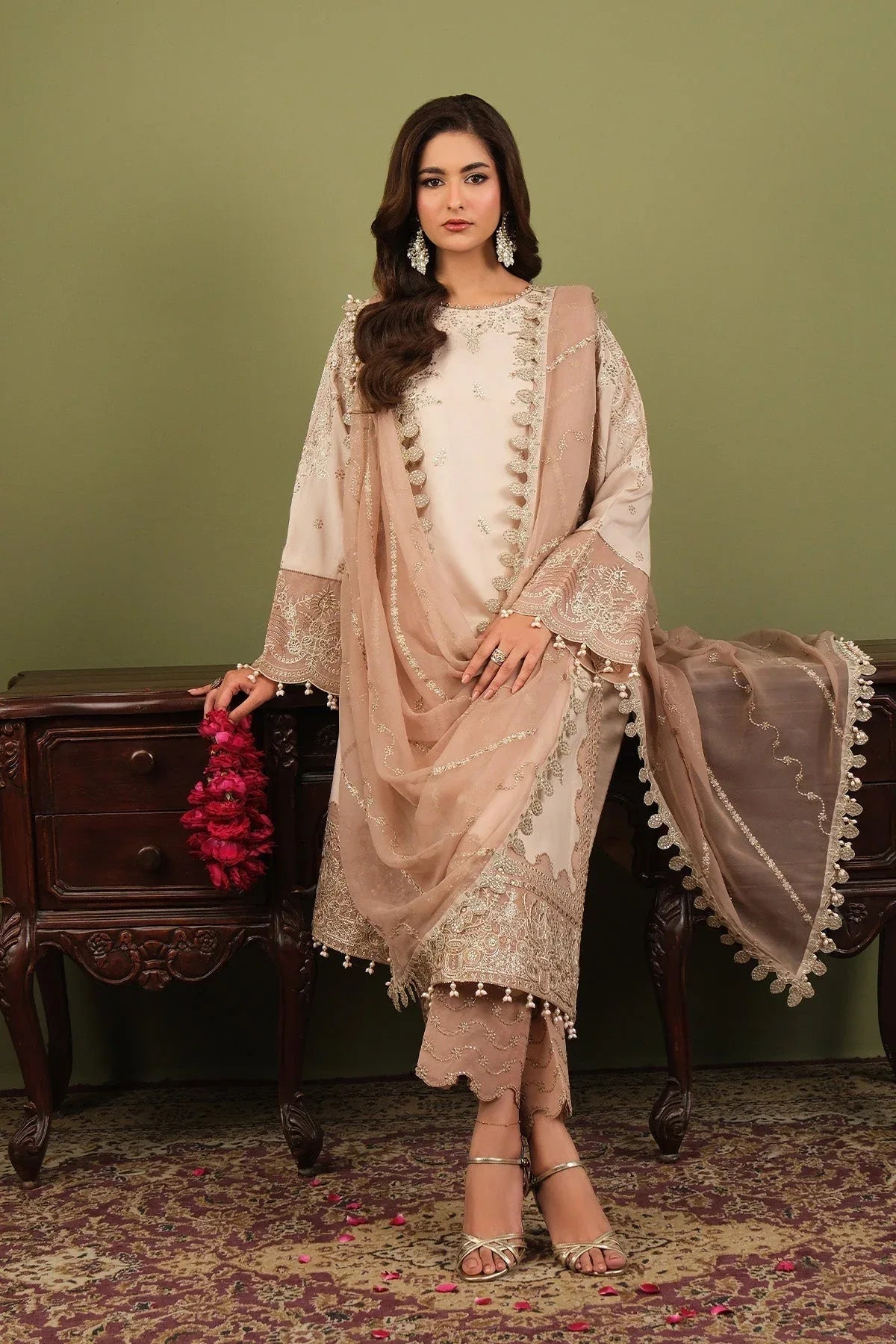 Alizeh | Luxe Raw Silk | AF-RS-10-Castor - Rang-e-Khaas