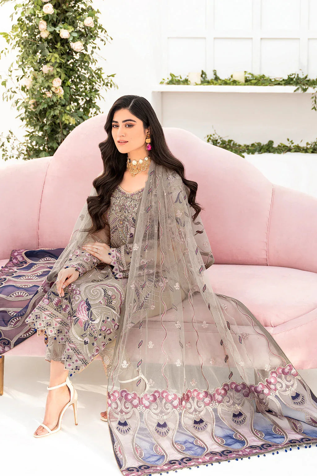 Ramsha | Minhal Organza Collection | M-809 - Rang-e-Khaas