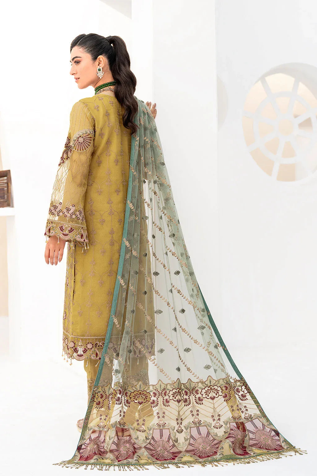 Ramsha | Minhal Organza Collection | M-805 - Rang-e-Khaas