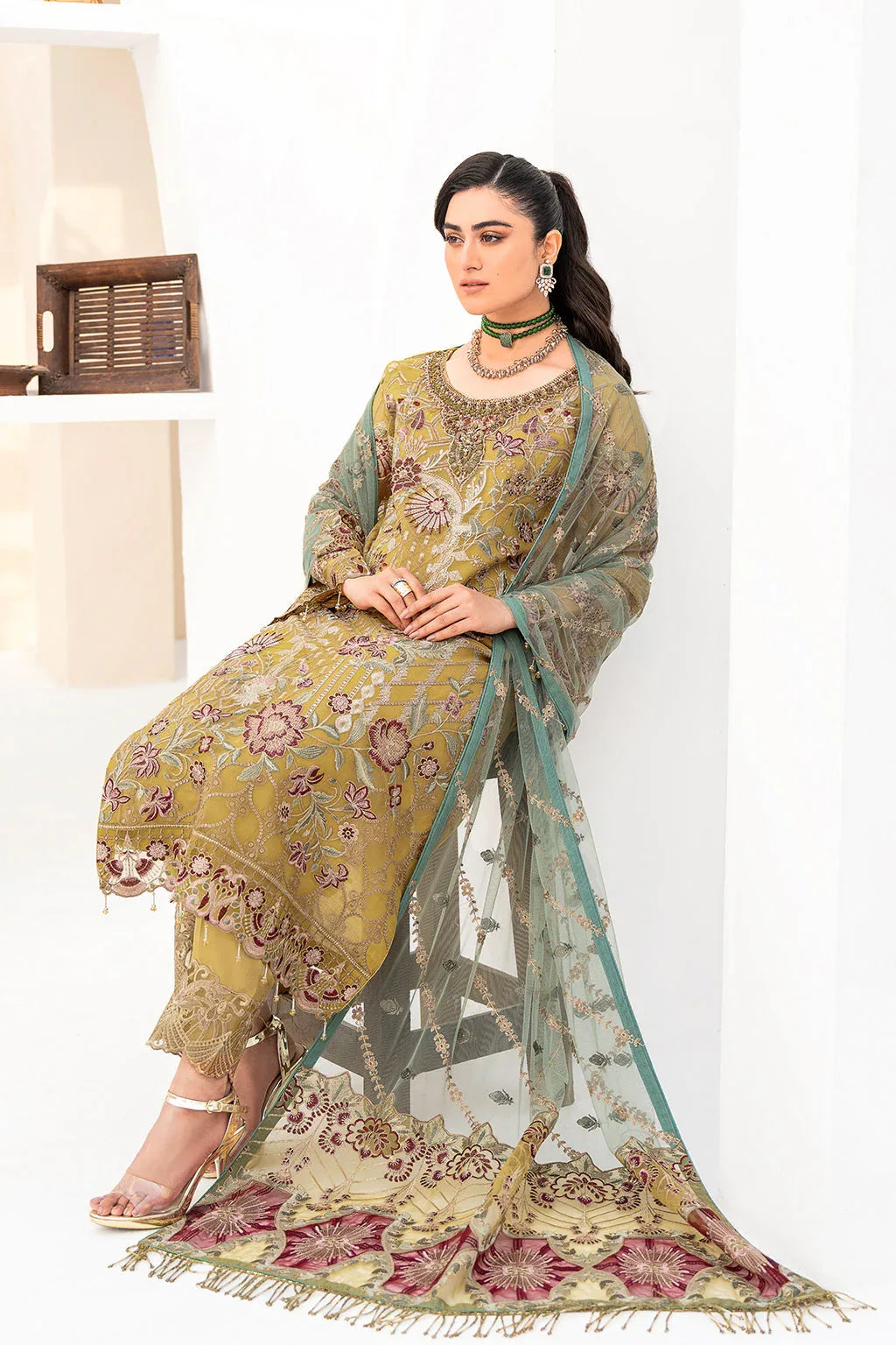 Ramsha | Minhal Organza Collection | M-805 - Rang-e-Khaas