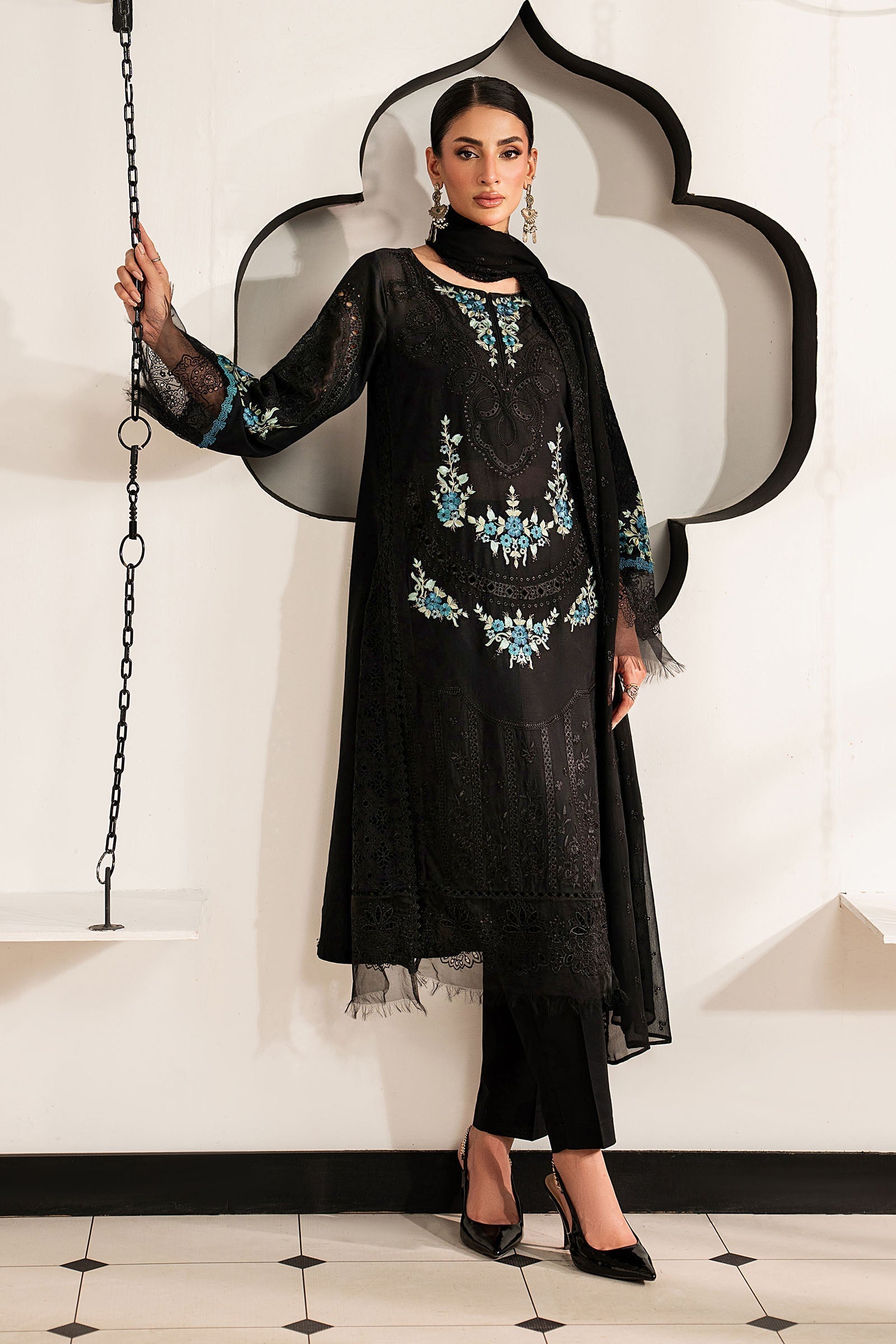 Maria B 3 Piece Embroidered Lawn Suit