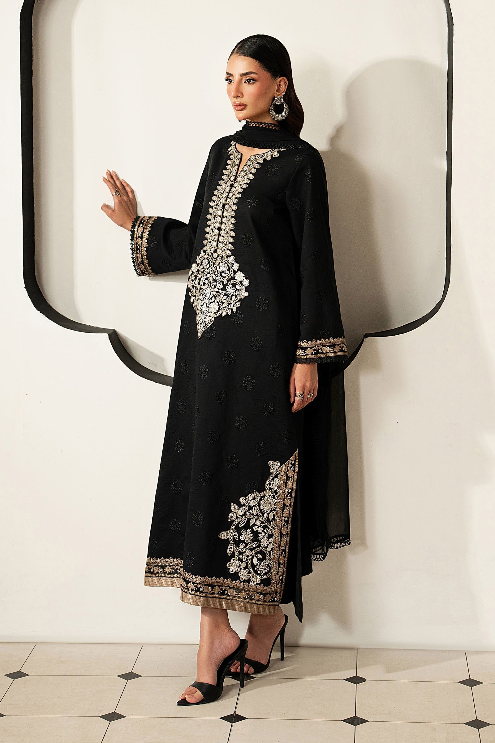 Maria B 3 Piece Embroidered Lawn Suit