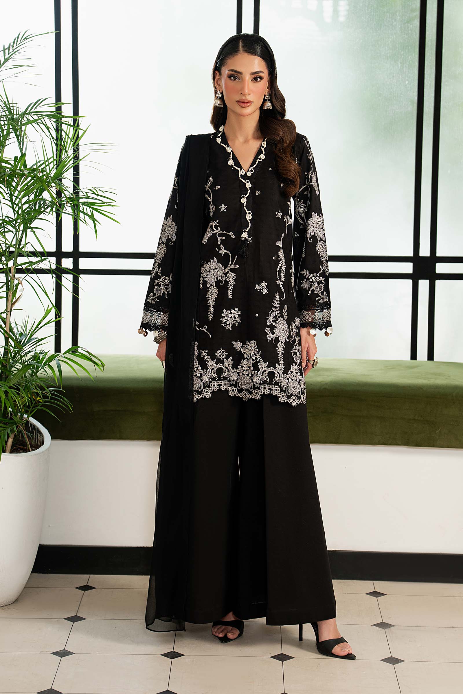 Maria B 3 Piece Embroidered Dobby Lawn Suit