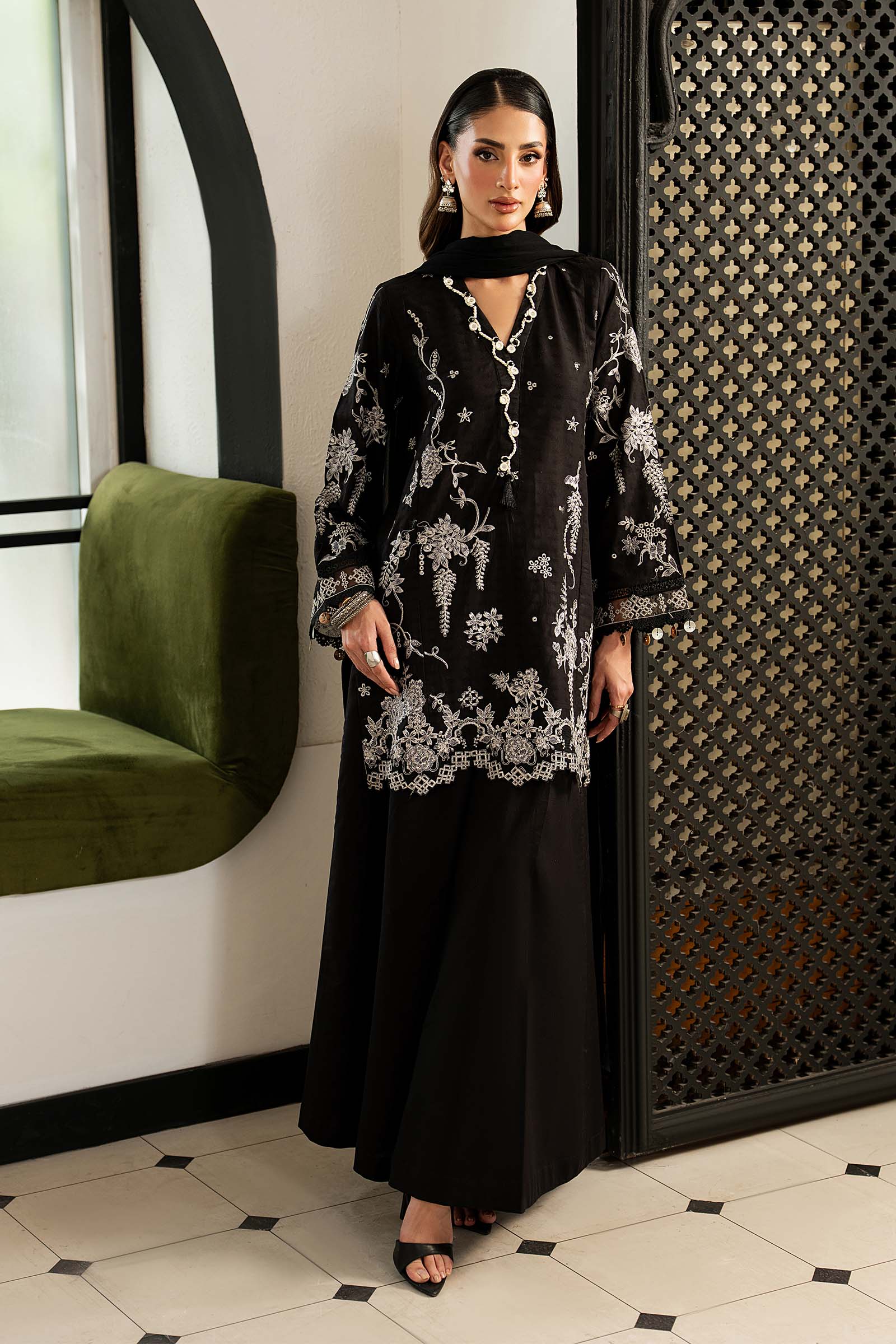 Maria B 3 Piece Embroidered Dobby Lawn Suit