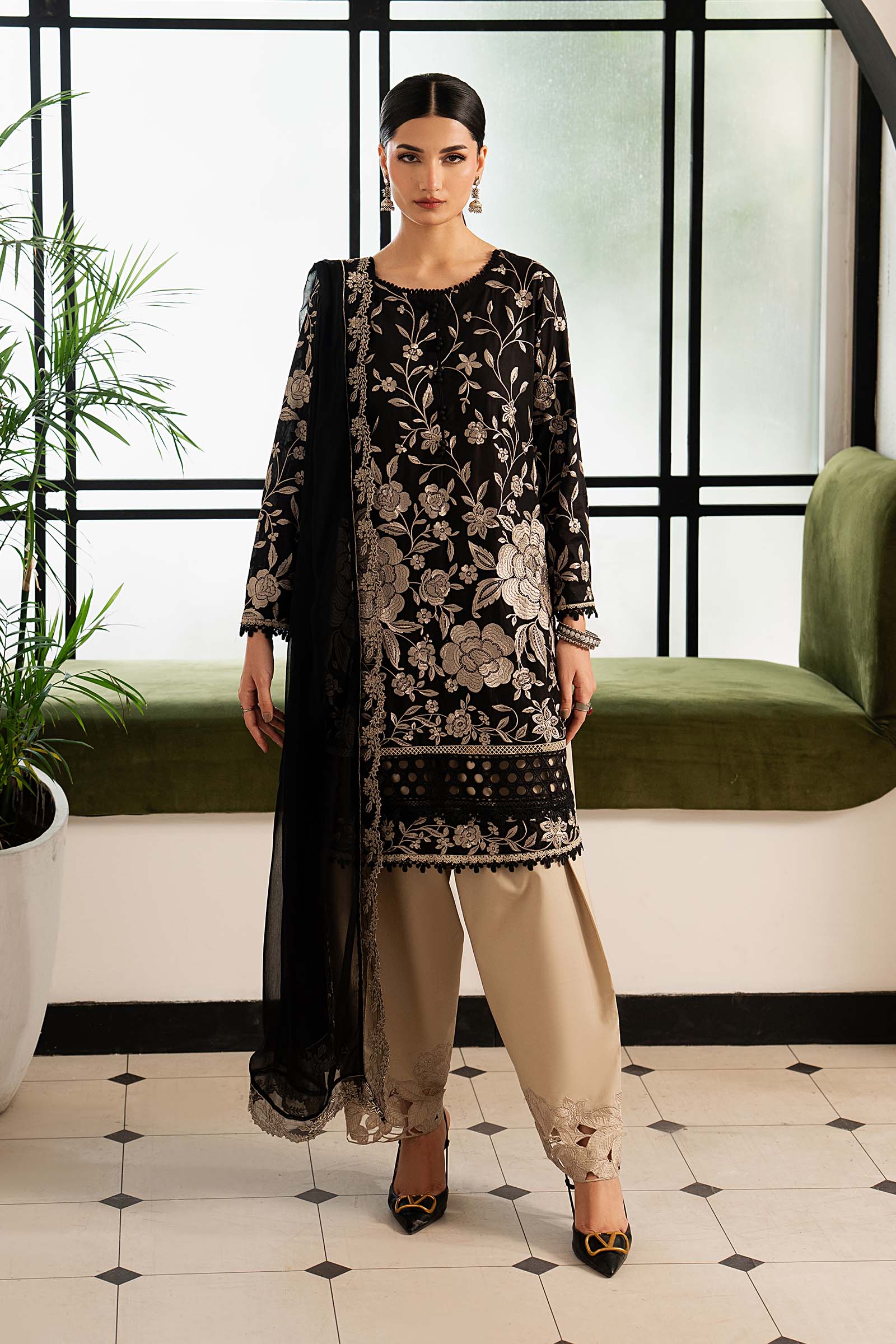 Maria B 3 Piece Embroidered Lawn Suit