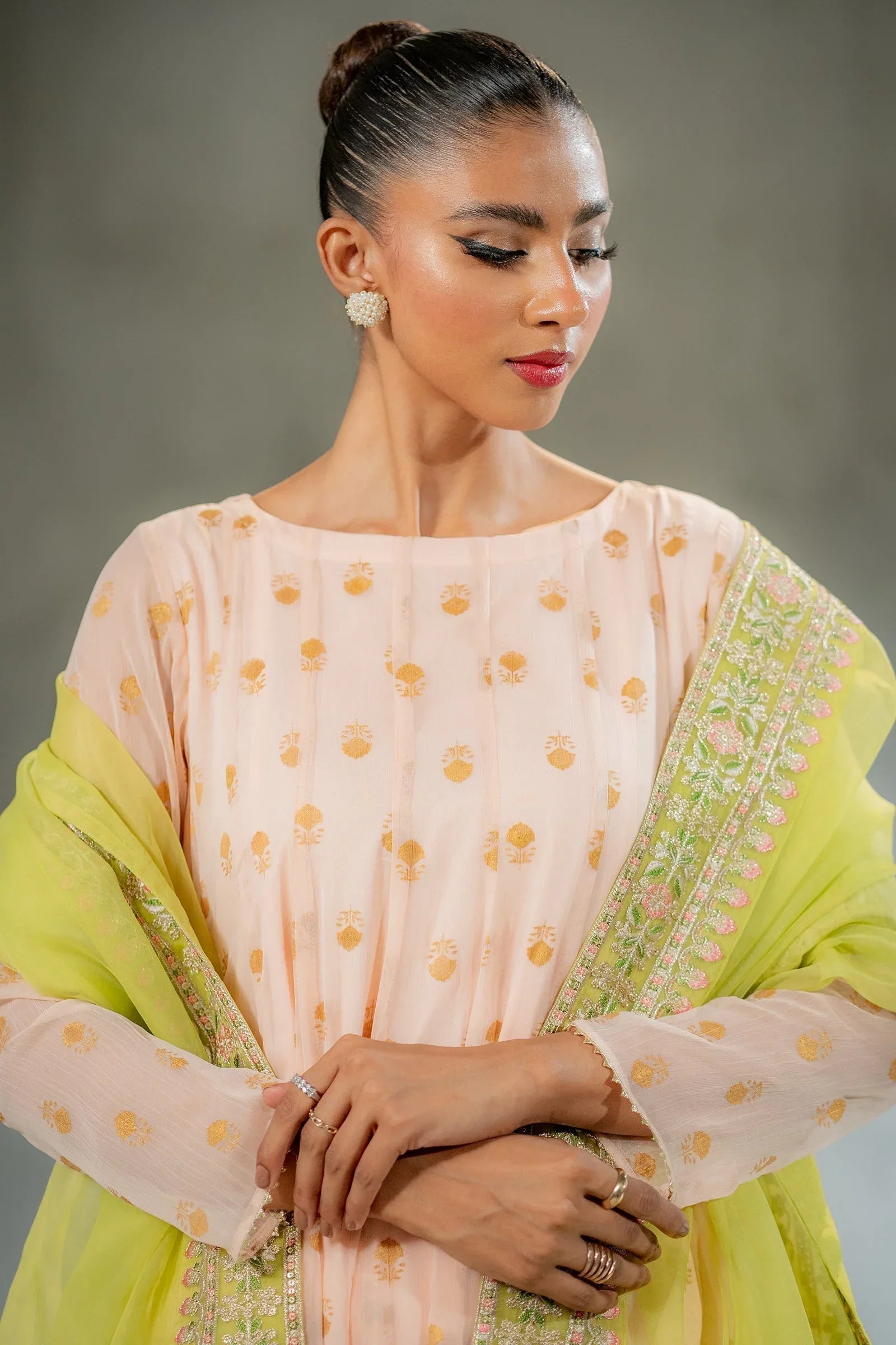 Ego | Diva Premium | SUNEHRI 3 PIECE - Rang-e-Khaas