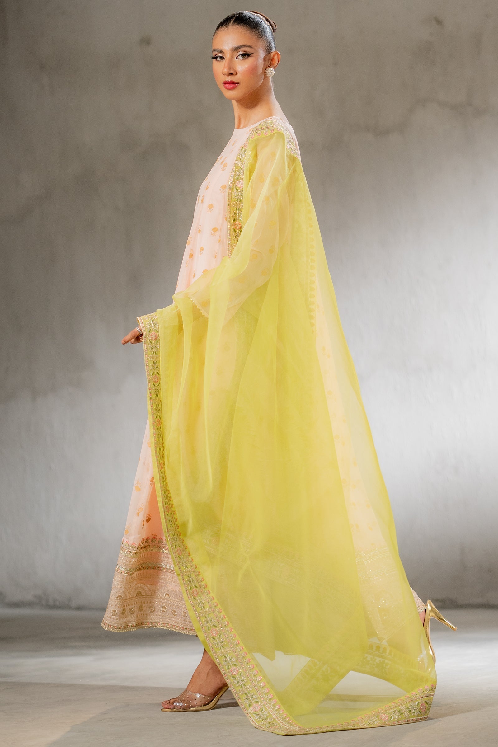 Ego | Diva Premium | SUNEHRI 3 PIECE