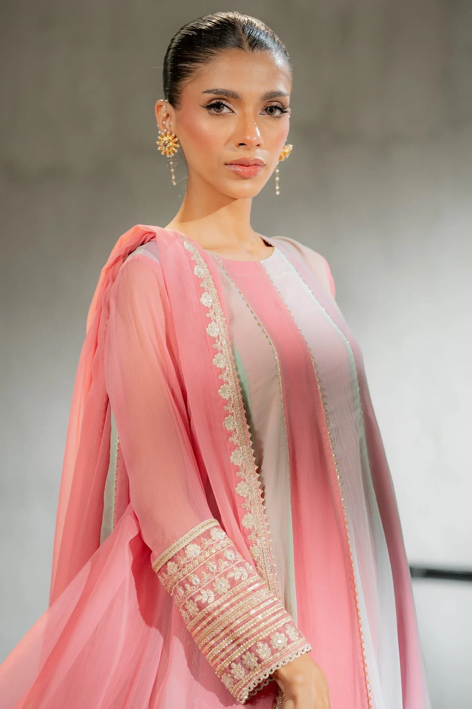 Ego | Diva Premium | FLOW 3 PIECE - Rang-e-Khaas
