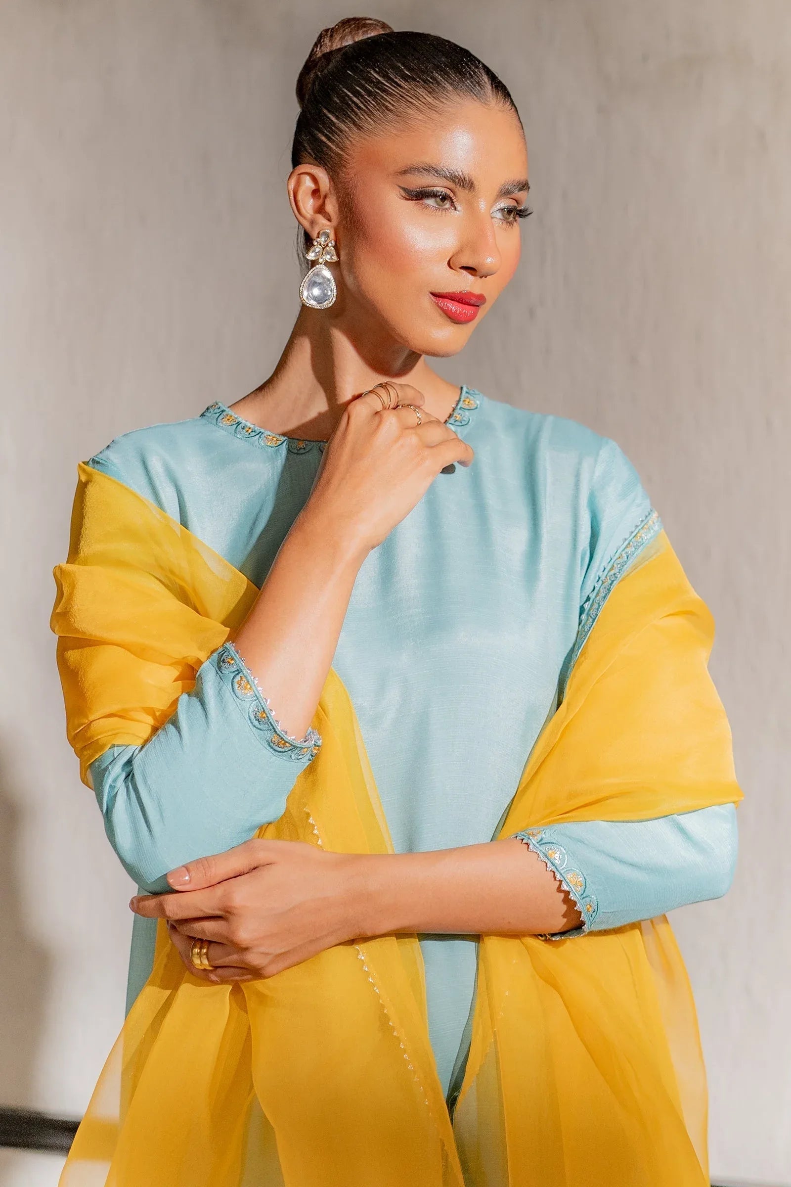 Ego | Diva Premium | ESSENCE 3 PIECE - Rang-e-Khaas