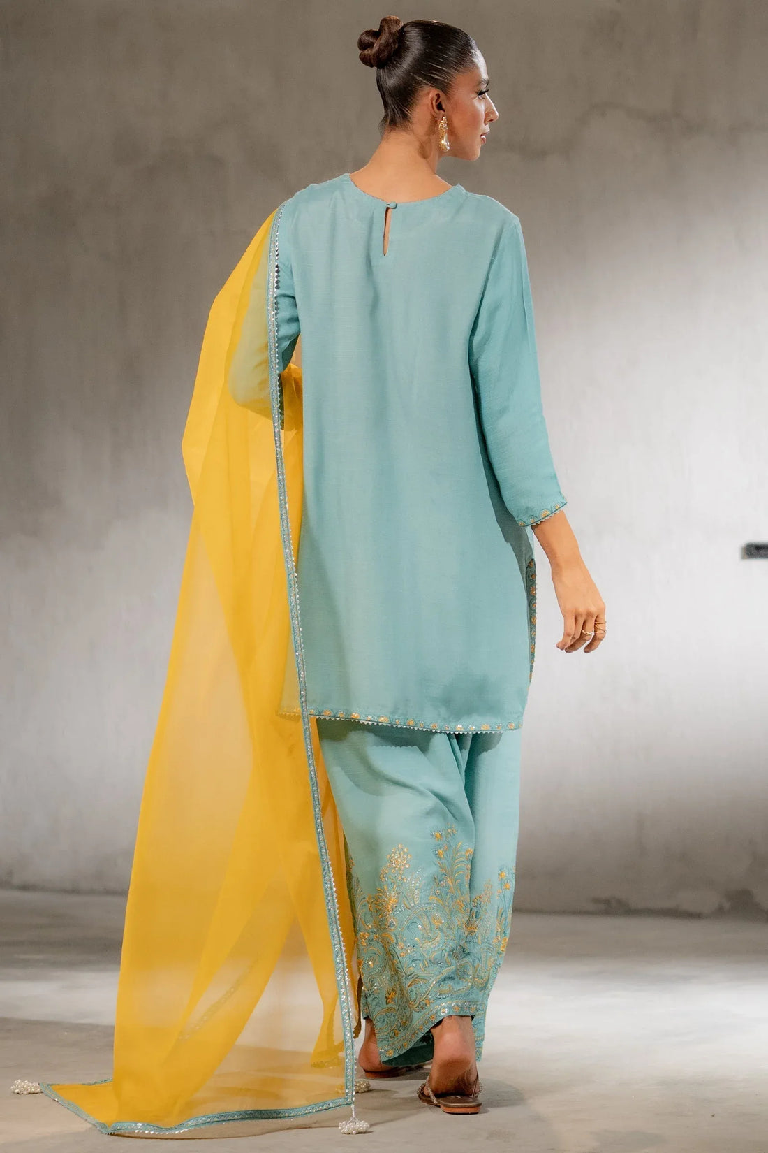 Ego | Diva Premium | ESSENCE 3 PIECE - Rang-e-Khaas