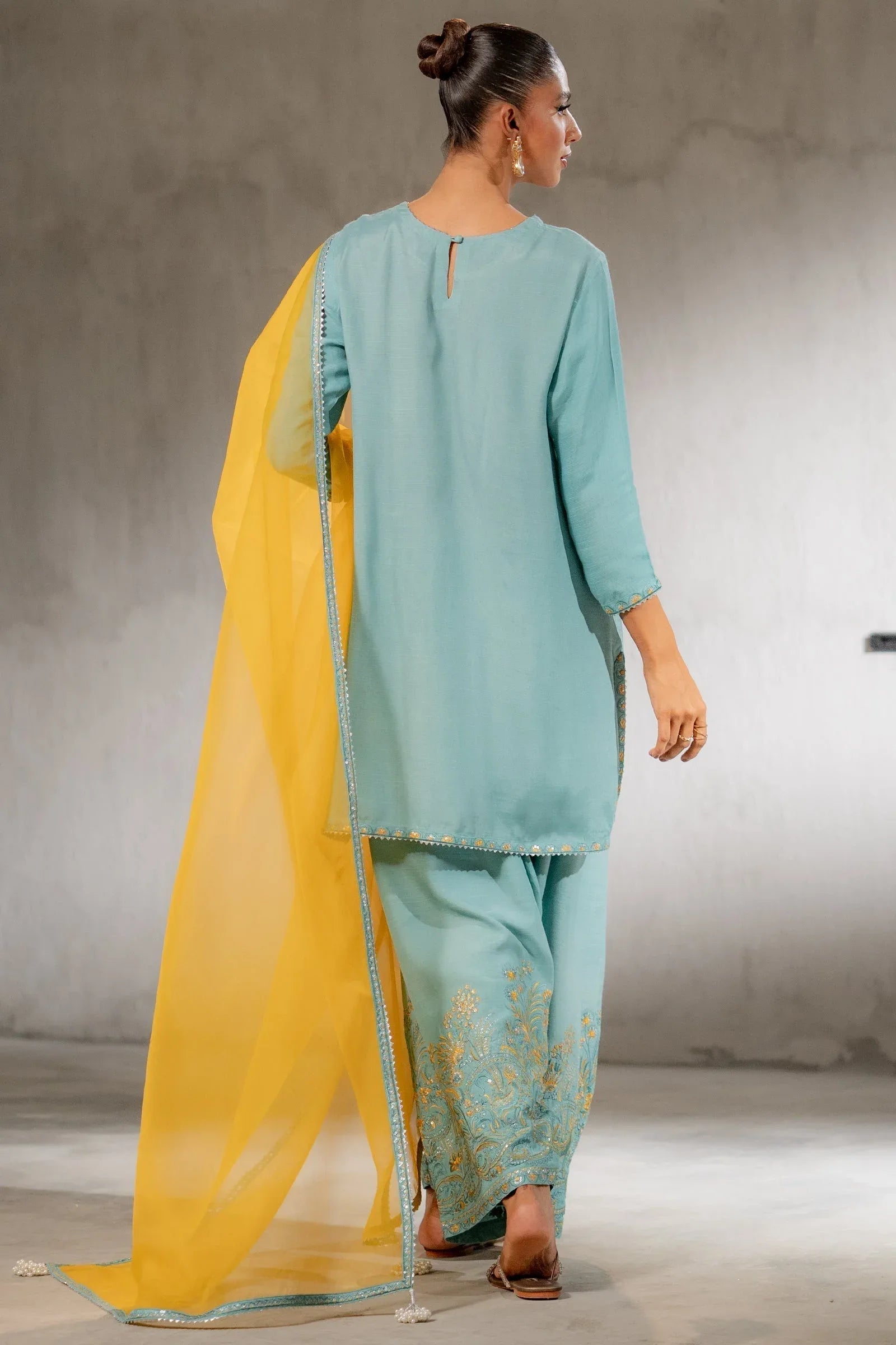 Ego | Diva Premium | ESSENCE 3 PIECE - Rang-e-Khaas
