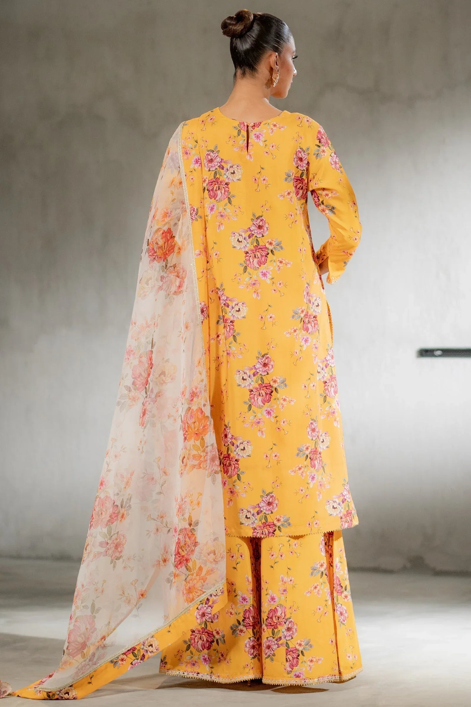 Ego | Diva Premium | GOLDY 3 PIECE - Rang-e-Khaas