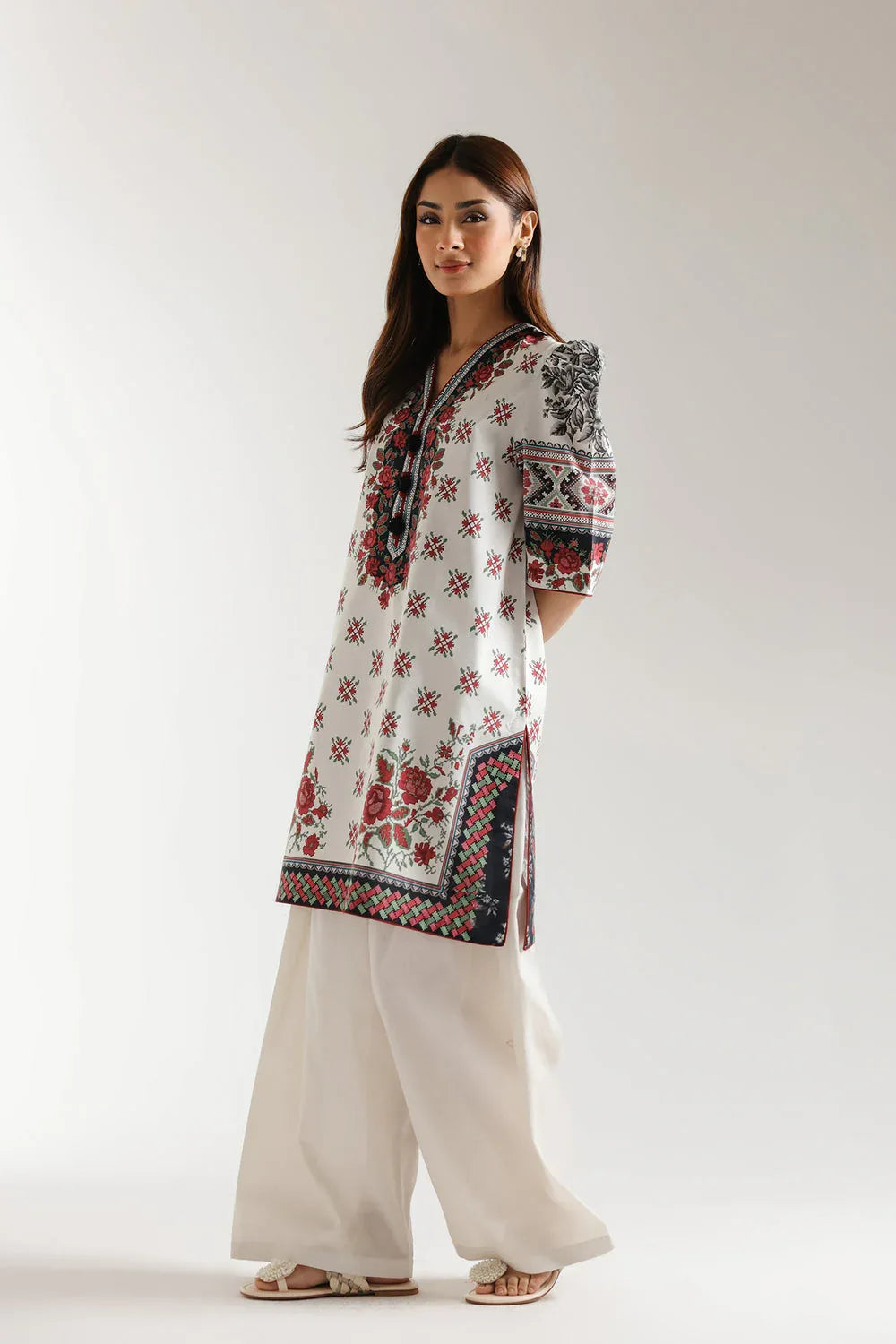 Ethnic | Spring Summer 25 | ES-09 - Rang-e-Khaas