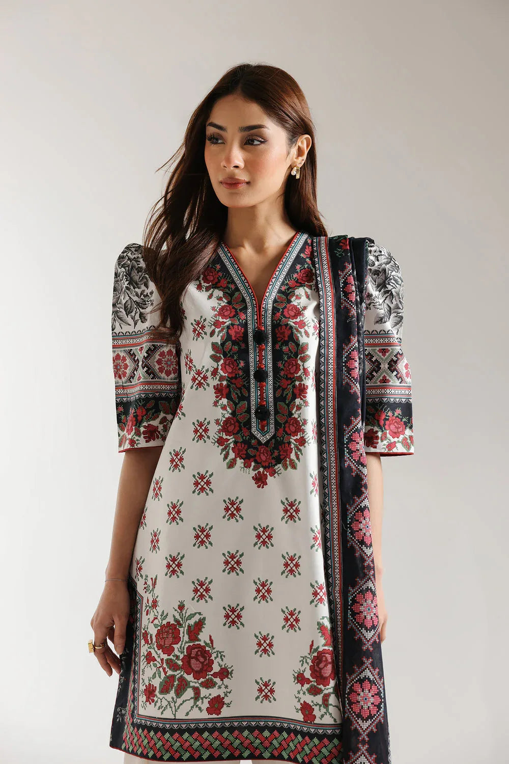 Ethnic | Spring Summer 25 | ES-09 - Rang-e-Khaas