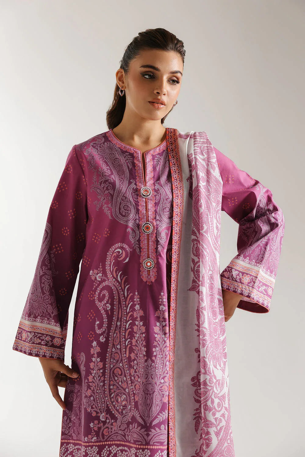 Ethnic | Spring Summer 25 | ES-11 - Rang-e-Khaas