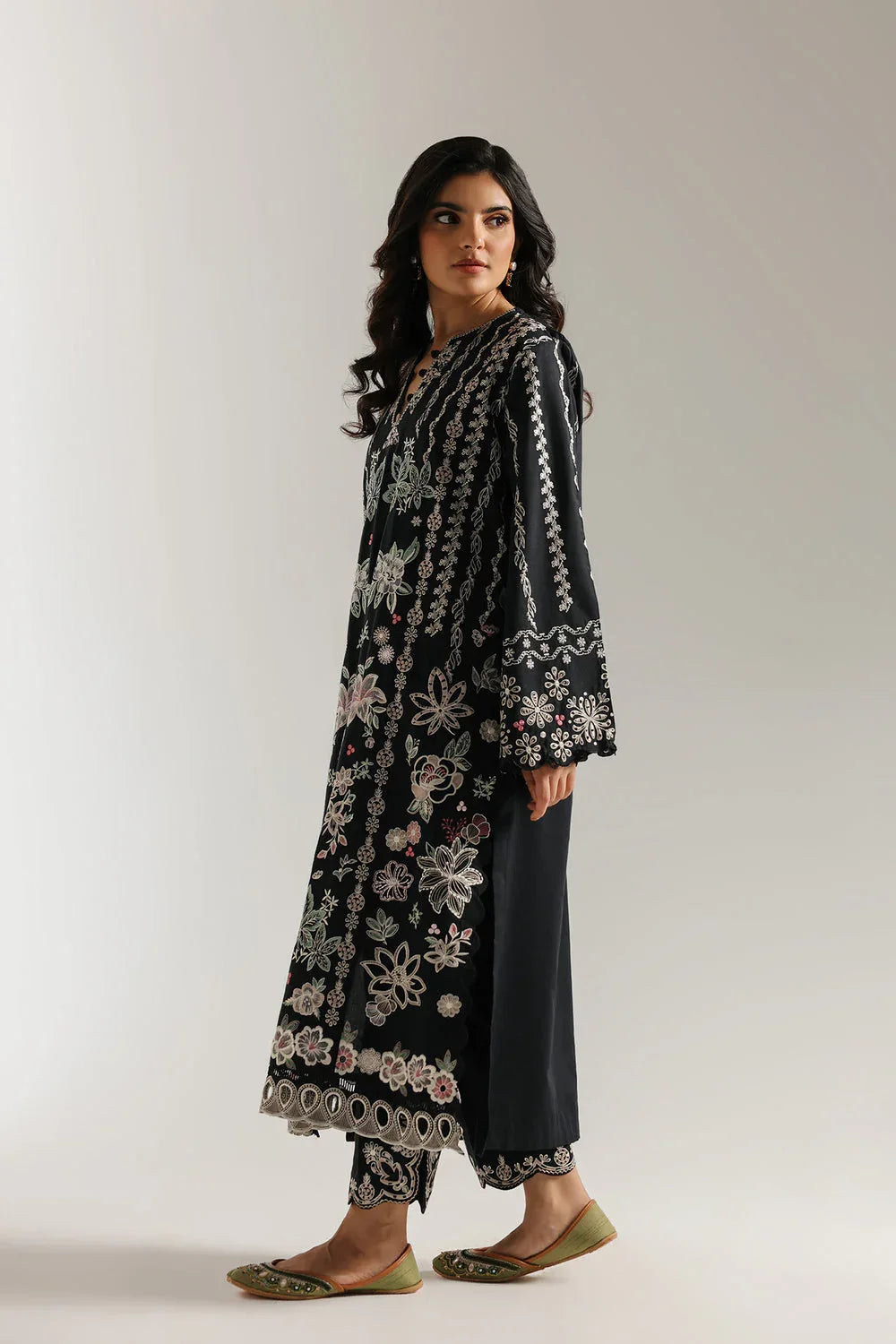 Ethnic | Rozana Collection 25 | Embroidered Dress 20A - Rang-e-Khaas