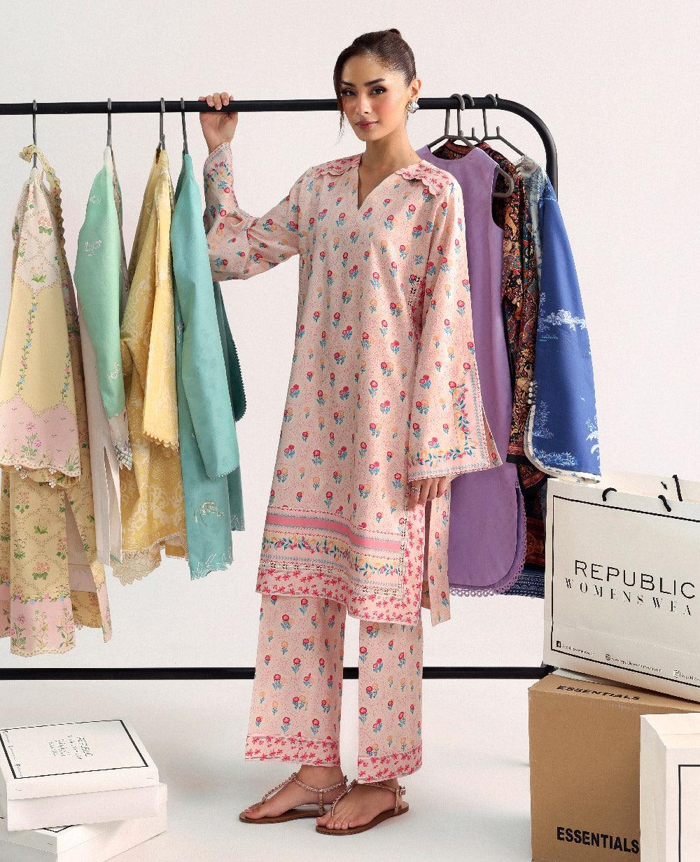 Republic Womenswear | Essentials Pre Fall | Coralia