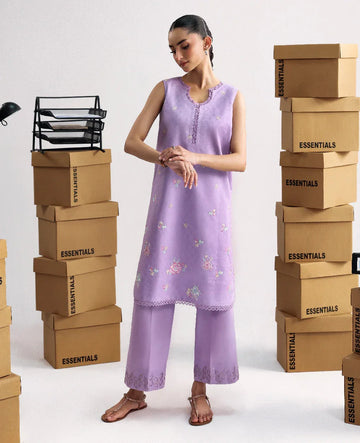 Republic Womenswear | Essentials Pre Fall | Lavine - Rang-e-Khaas