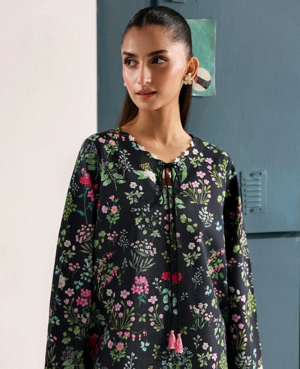 Republic Womenswear | Essentials Pre Fall | Eloise - Rang-e-Khaas