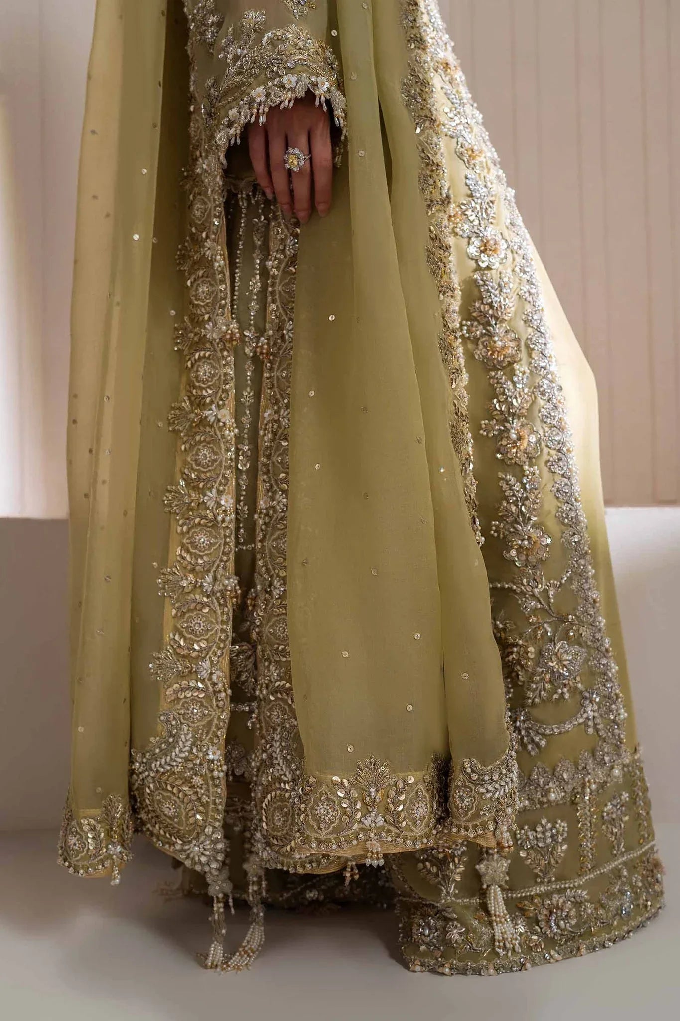 Elan | Elitarie Wedding Formals | LÉONORE (EP-21218) - Rang-e-Khaas