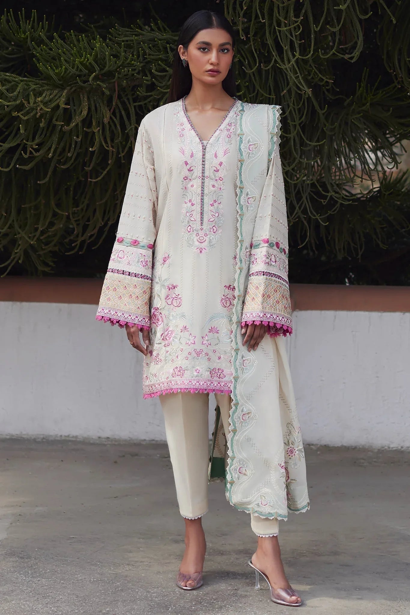Elan | Lawn24 | AIRA (EL24-10 B) - Rang-e-Khaas