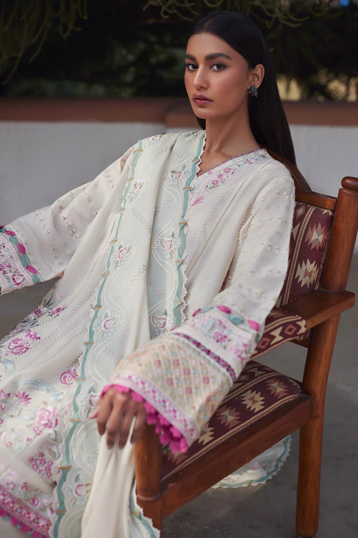 Elan | Lawn24 | AIRA (EL24-10 B) - Rang-e-Khaas