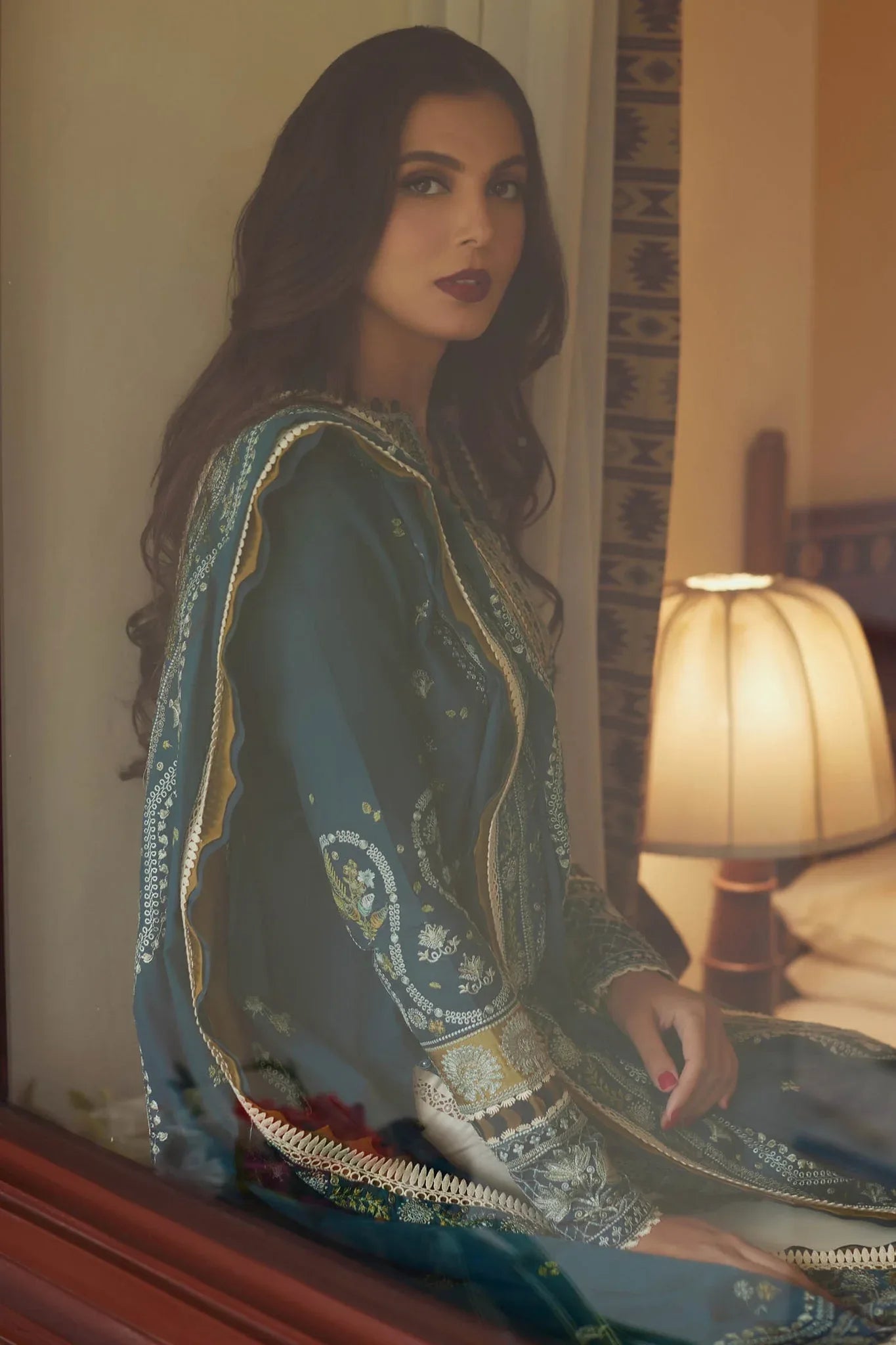 Elan | Lawn24 | MAHROSH (EL24-04 A) - Rang-e-Khaas