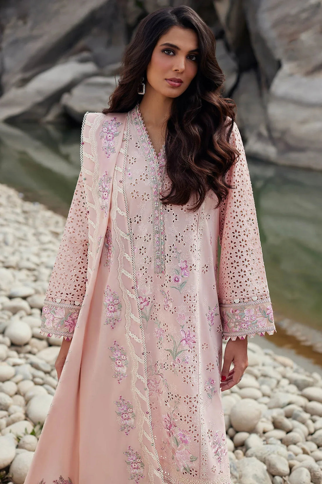 Elan | Lawn24 | AIREEN (EL24-09 A) - Rang-e-Khaas