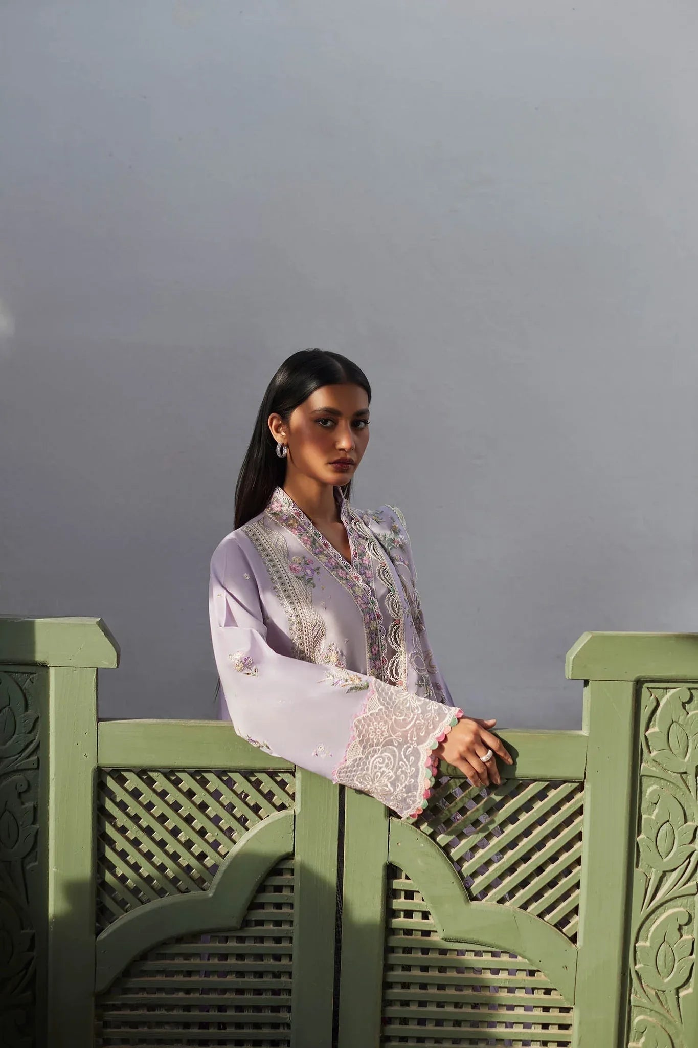 Elan | Lawn24 | ZENEL (EL24-08 A) - Rang-e-Khaas