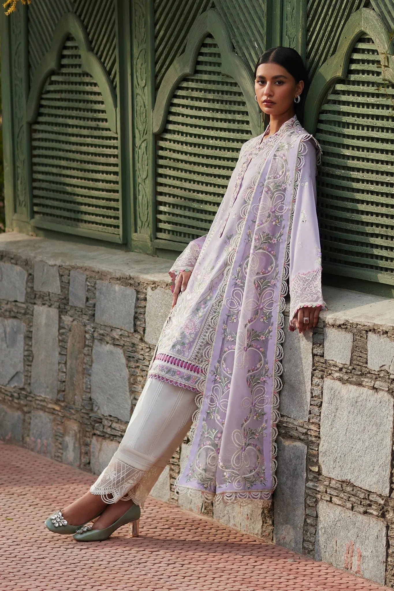 Elan | Lawn24 | ZENEL (EL24-08 A) - Rang-e-Khaas