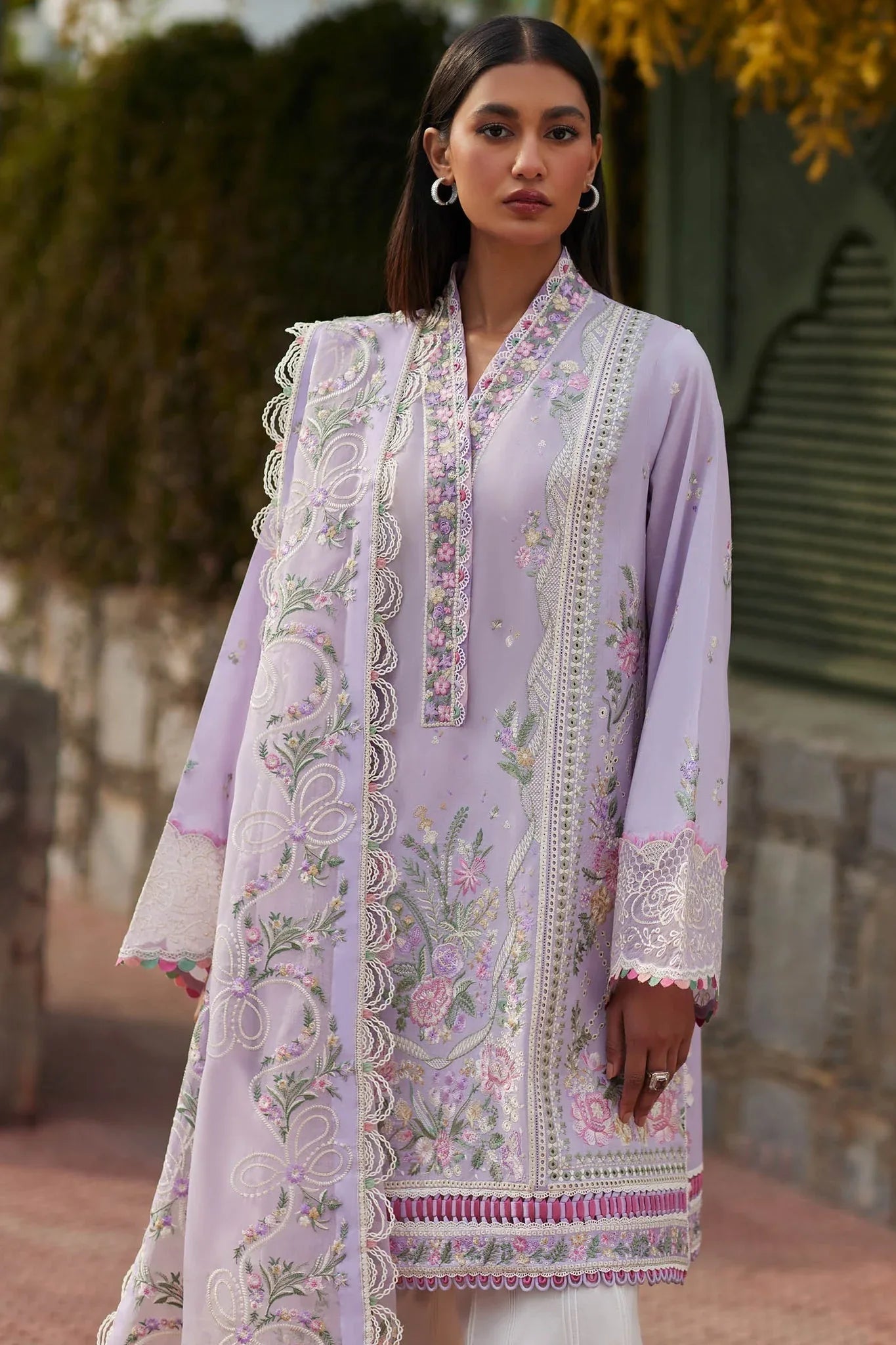 Elan | Lawn24 | ZENEL (EL24-08 A) - Rang-e-Khaas
