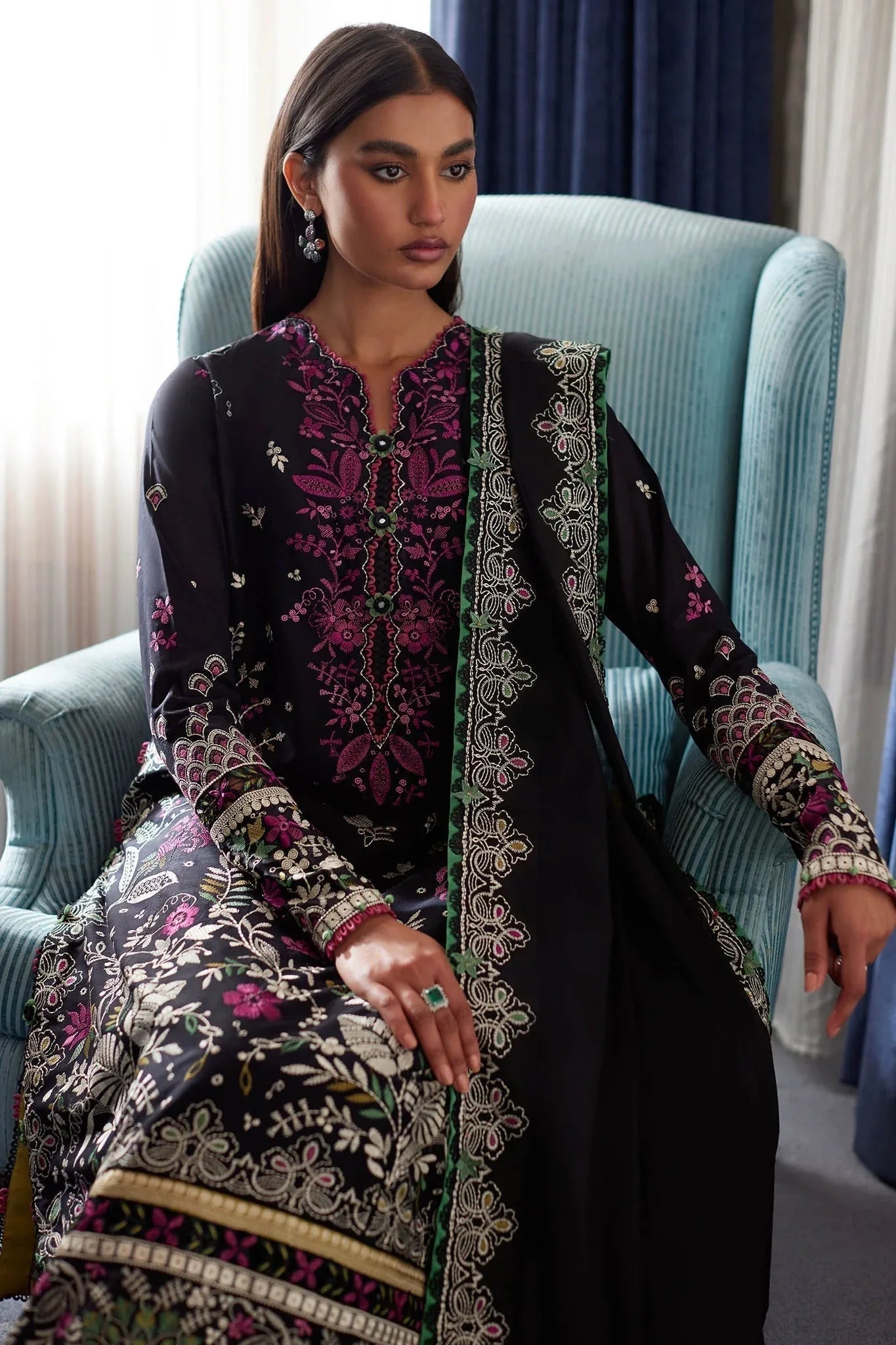 Elan | Lawn24 |QISTINA (EL24-03 B) - Rang-e-Khaas