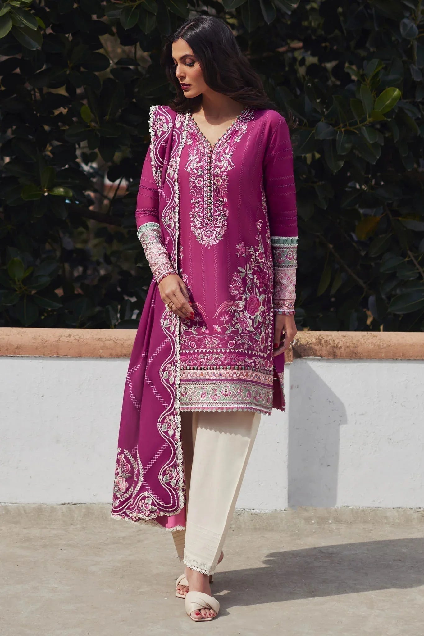 Elan | Lawn24 | AIRA (EL24-10 A) - Rang-e-Khaas