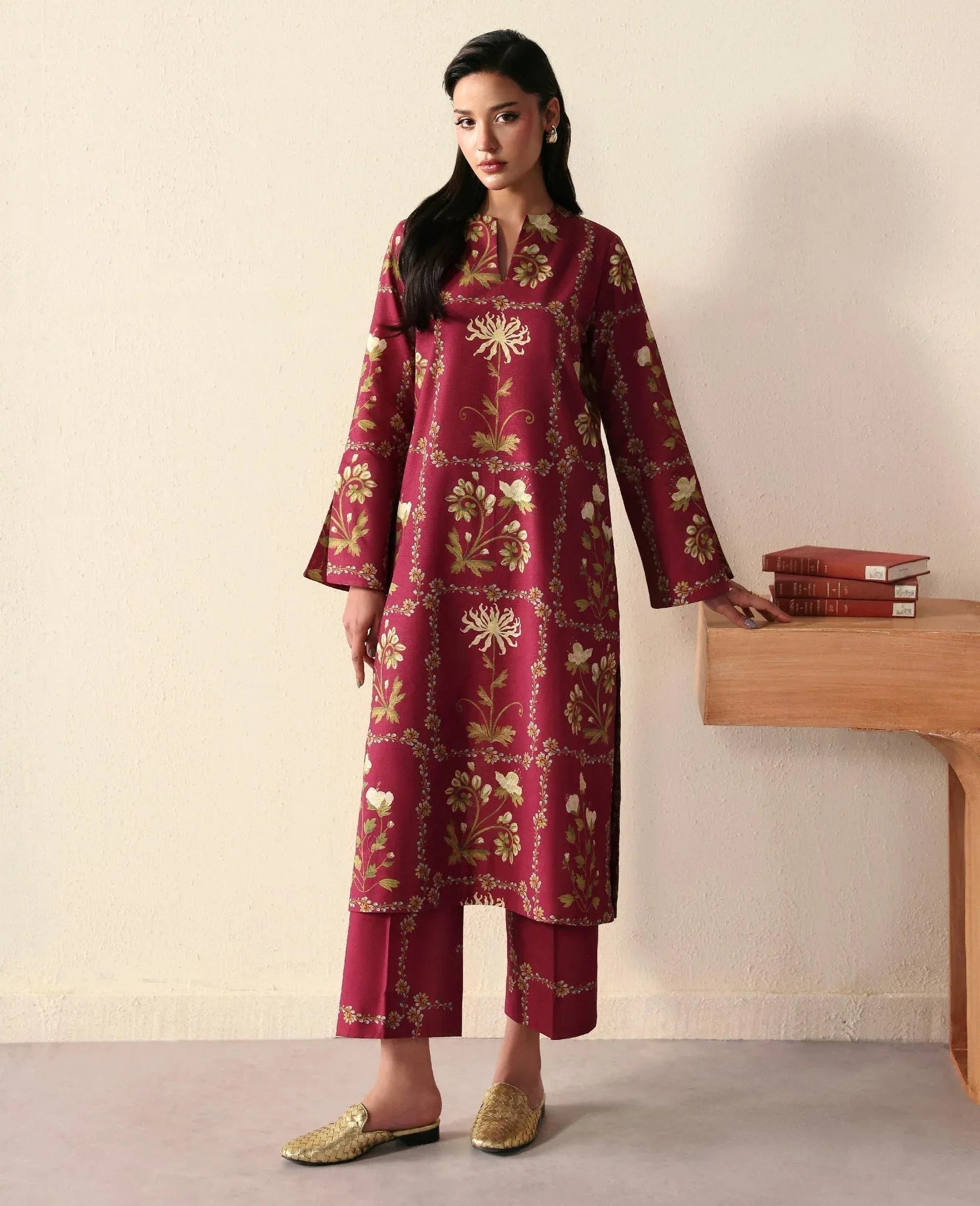 Republic Womenswear | Basics Winter 25 | Élia - Rang-e-Khaas