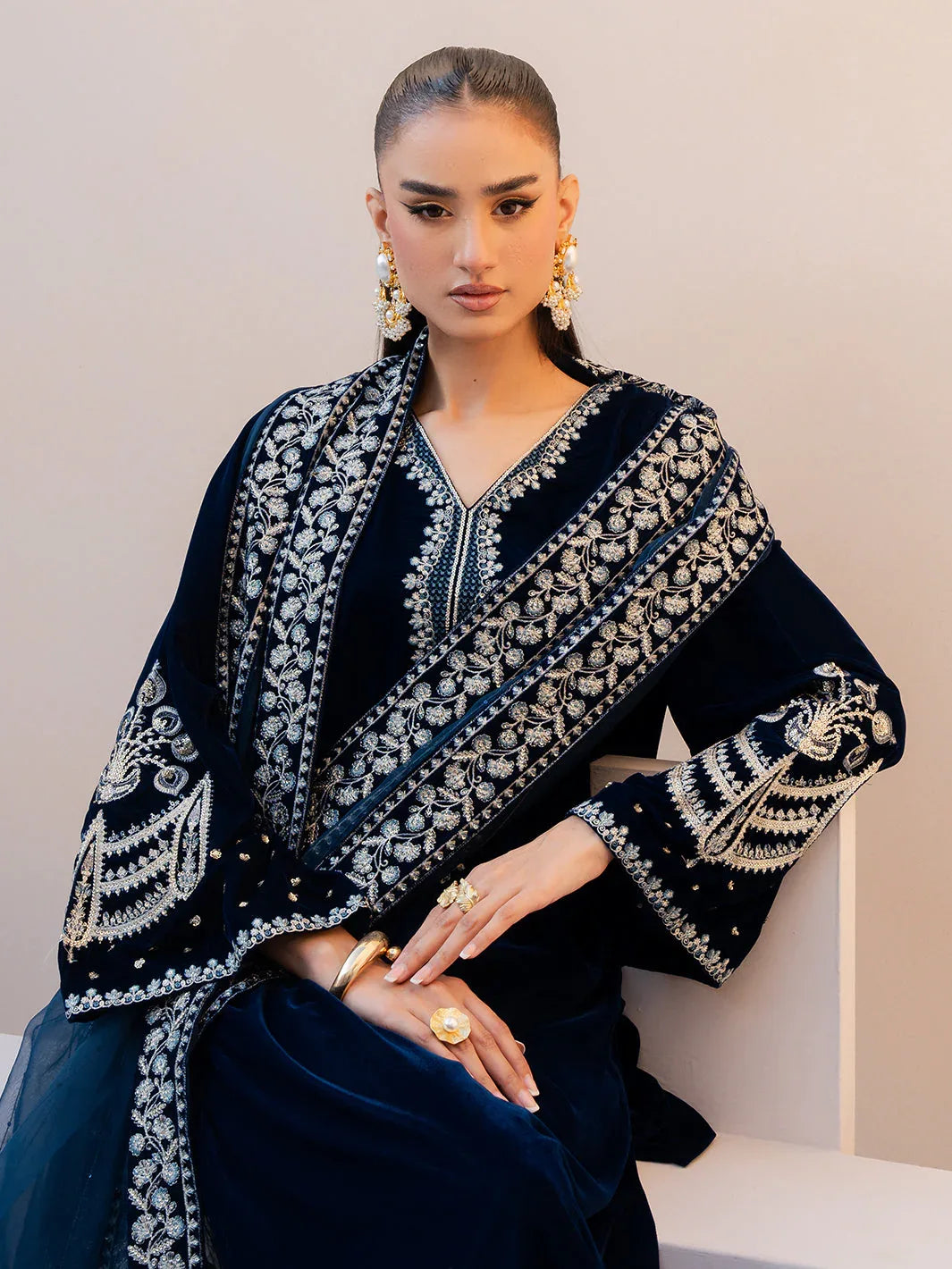 Izel | Le Tresor Formals | Élora - Rang-e-Khaas