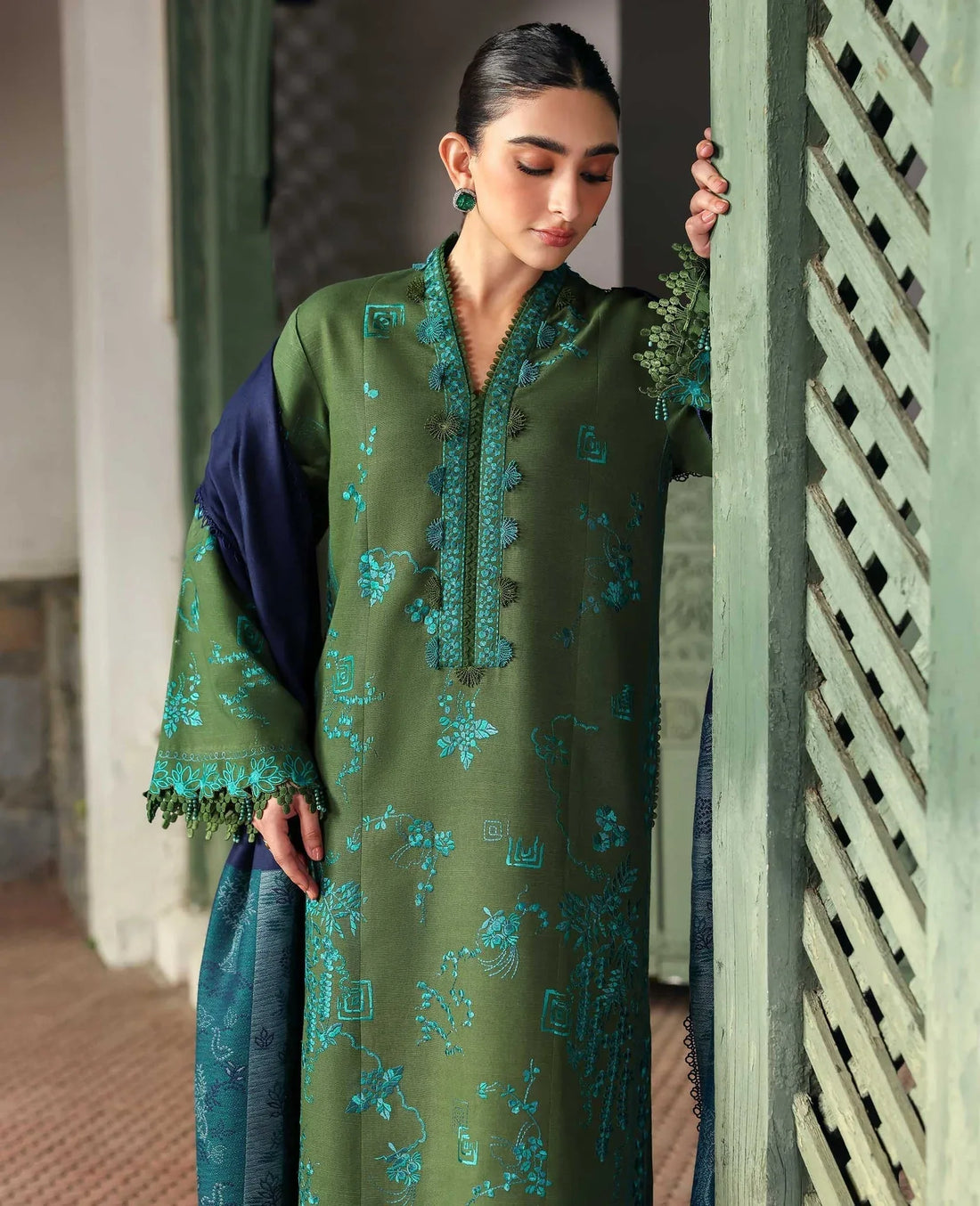 Republic Womenswear | Amaris Luxury Shawl 25 | Elysia - Rang-e-Khaas